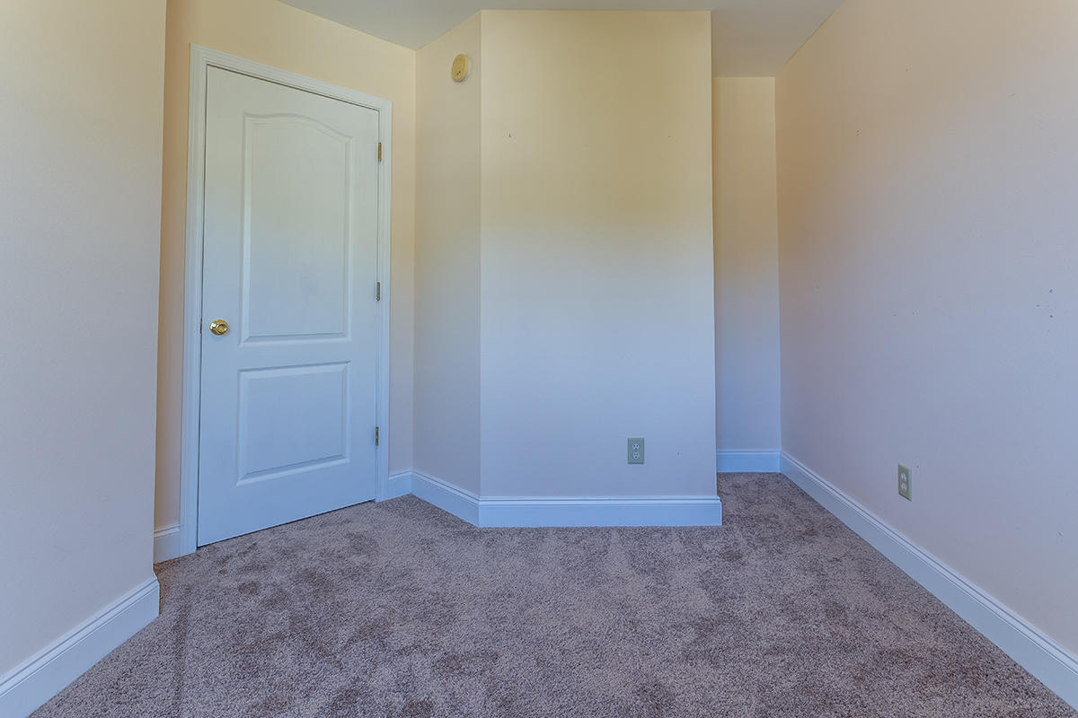LEGION PARK - Residential Lease