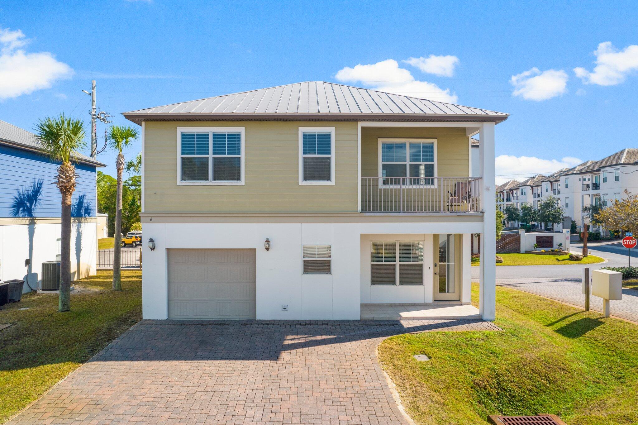 LEISURE BAY - Residential Lease