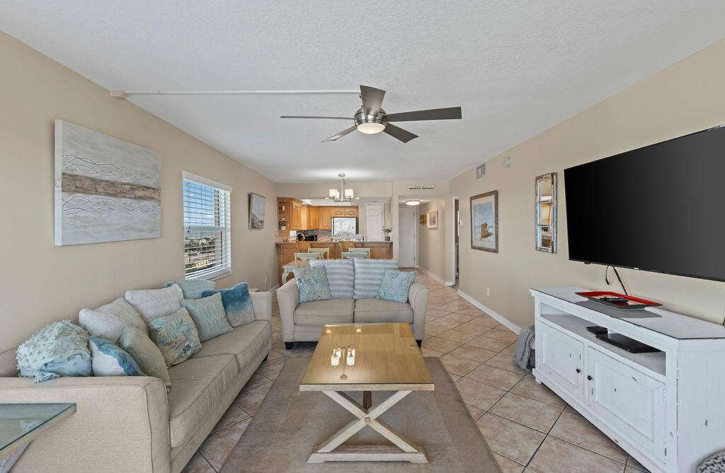 EL MATADOR CONDO - Residential