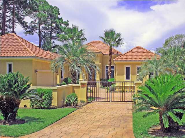 PRIVATE STUNNING BAY FRONT MEDITERRANEAN HOME FINELY APPOINTED THROUGHOUT. CUSTOM LEAD GLASS ENTRY TO VOLUME CEILING GRAND RM & FORMAL DINING + ACCESS TO LANAI COVERED OVERSIZE POOL AND SERENE BAY VIEWS. LARGE GOURMET KITCHEN FEATURES NEW GE PROFILE STAINLESS APPLIANCES INCLUDING A JENNAIRE COOKTOP, LARGE CENTER ISLAND WITH BEAUTIFULLY DESIGNED TILED KICK BACK ON THE BREAKFAST BAR, CATHEDRAL CEILINGS, AND HUGE BREAKFAST ALCOVE AREA WITH BAY WINDOW + KEEPING RM W/FPLC, BAY VIEWS AND SLIDER DOOR ACCESS TO THE POOL/SPA AREA. EXQUISITELY APPOINTED WITH GORGEOUS TRAVERTINE FLOORS, INLAID STONE AND TILE WORK, CUSTOM PAINTED CABINETRY, HAND PAINTED MARBLE FAUX PAINTING IN THE LEISURE ROOM AND KITCHEN SHOWS OFF THE FINEST QUALITY DETAILS. THE SPACIOUS SPLIT BR'S FLOOR PLAN IS PERFECT FOR