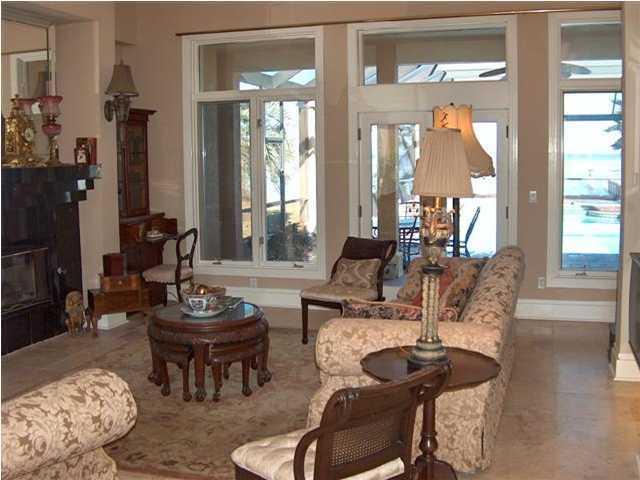 HOLIDAY SHORES ESTATES - Residential Lease