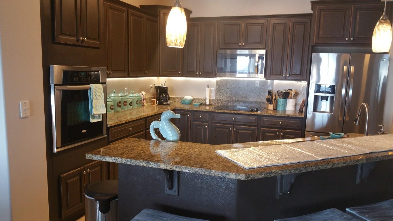 PRESIDIO YACHT CLUB - Residential