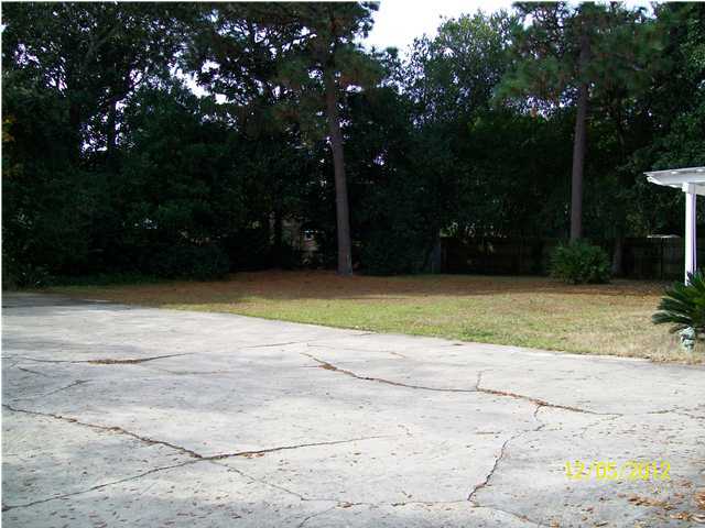 BAYOU POQUITO - Residential Lease