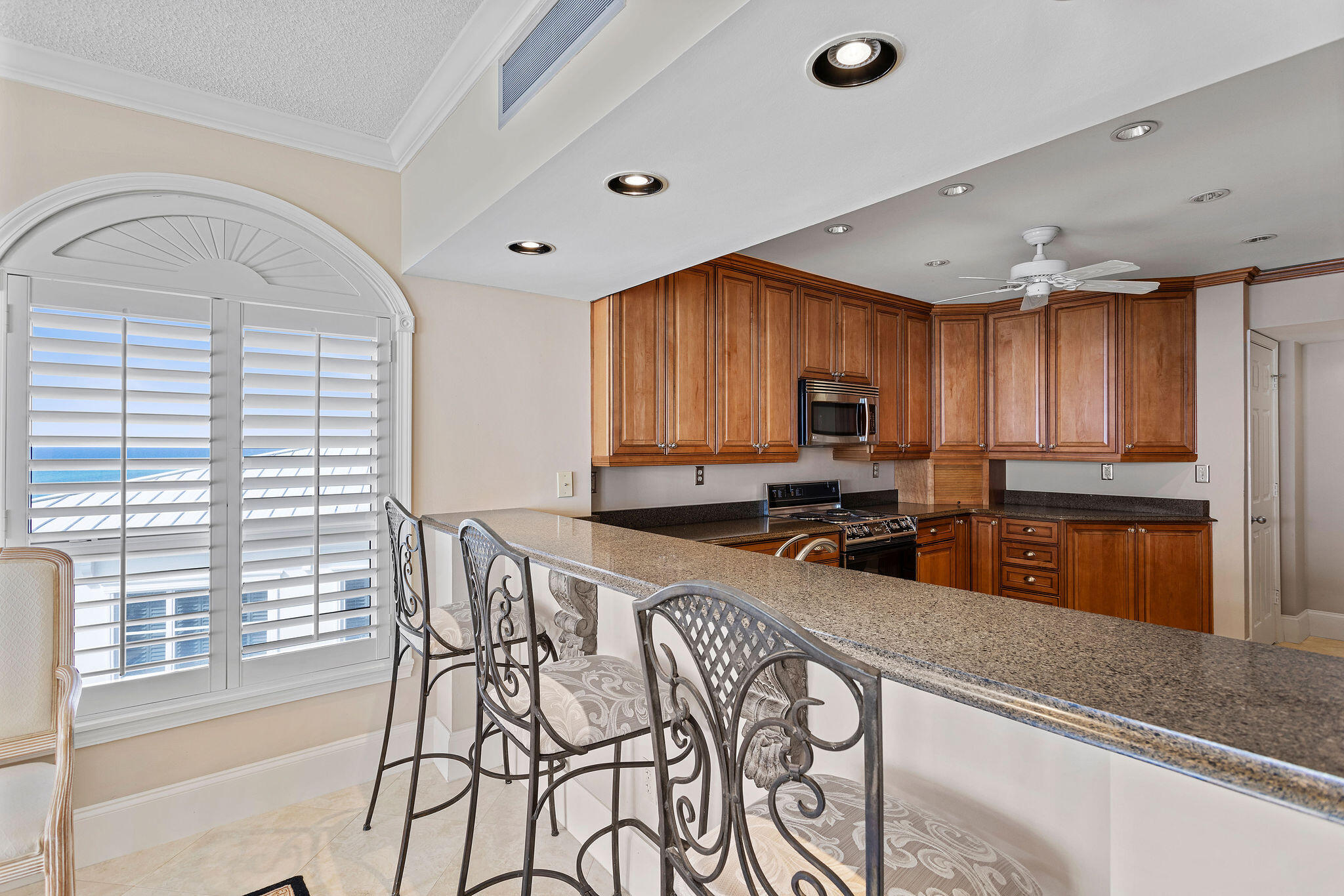 WHITE CLIFFS CONDO - Residential