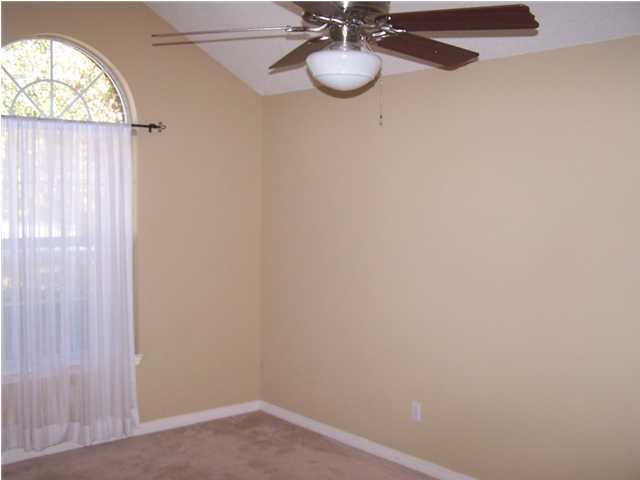 SUMMER HILLS - Residential Lease