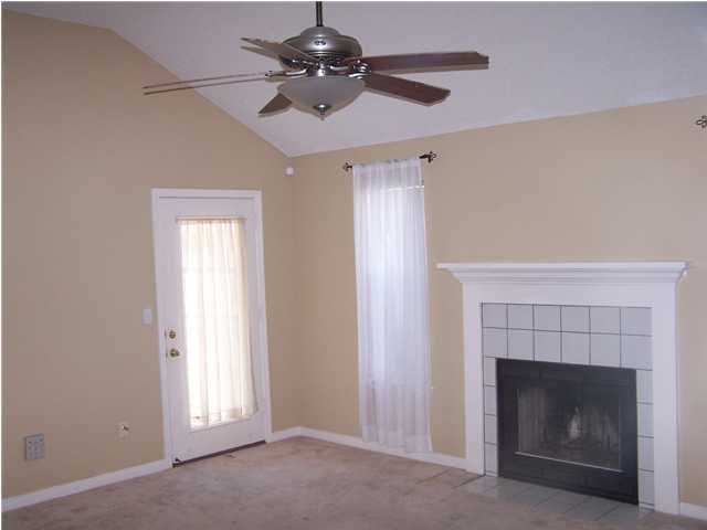 SUMMER HILLS - Residential Lease