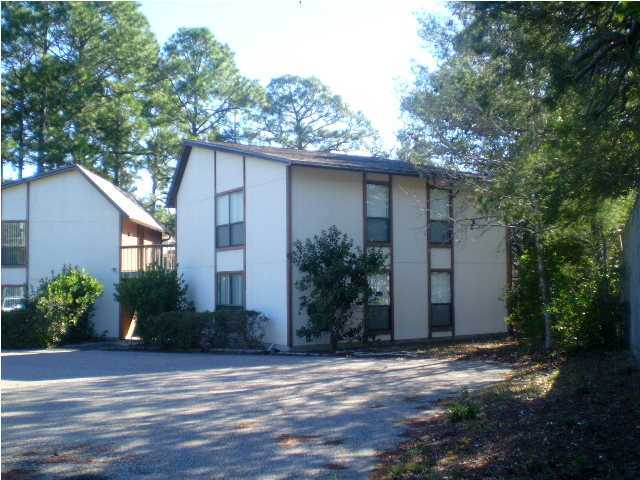 Spacious apartment located on the 1st floor. Large kitchen with plenty of cabinets and counter space and includes Kenmore appliance package; breakfast bar; living/dining combination. Coined Washer & Dryer in building next door. *All Coastal Realty Services residents are enrolled in the Resident Benefits Package (RBP) which includes renters insurance, HVAC air filter delivery (for applicable properties) and our best-in-class resident rewards program, and much more! More details upon application.*