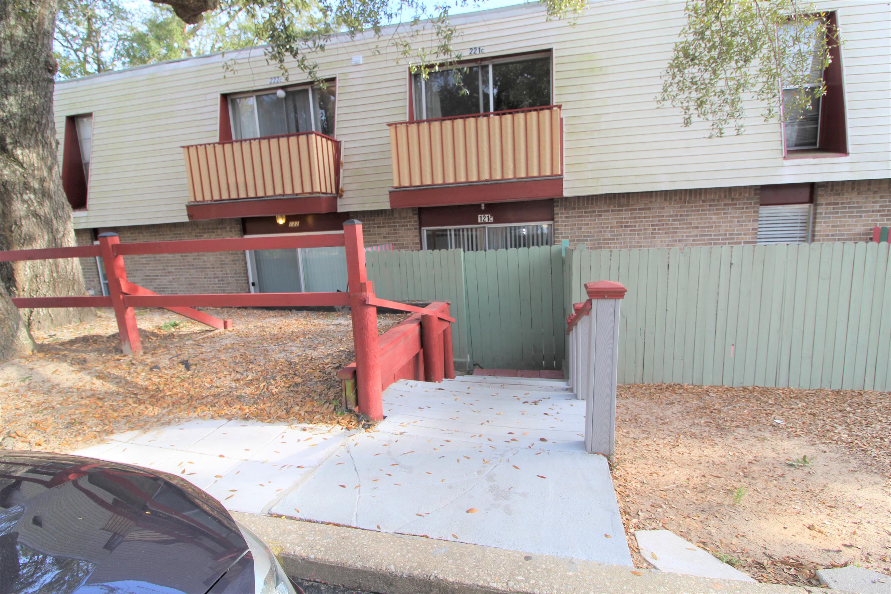 Pier One Unit C121 - Residential