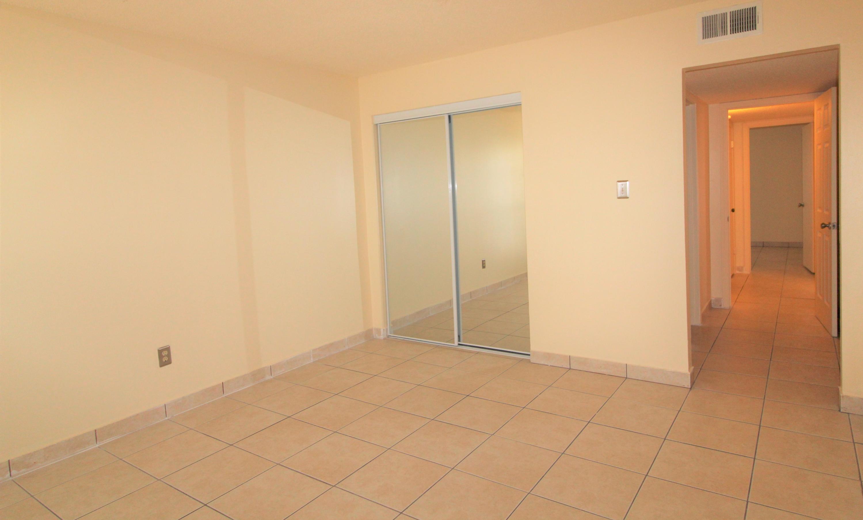 Pier One Unit C121 - Residential