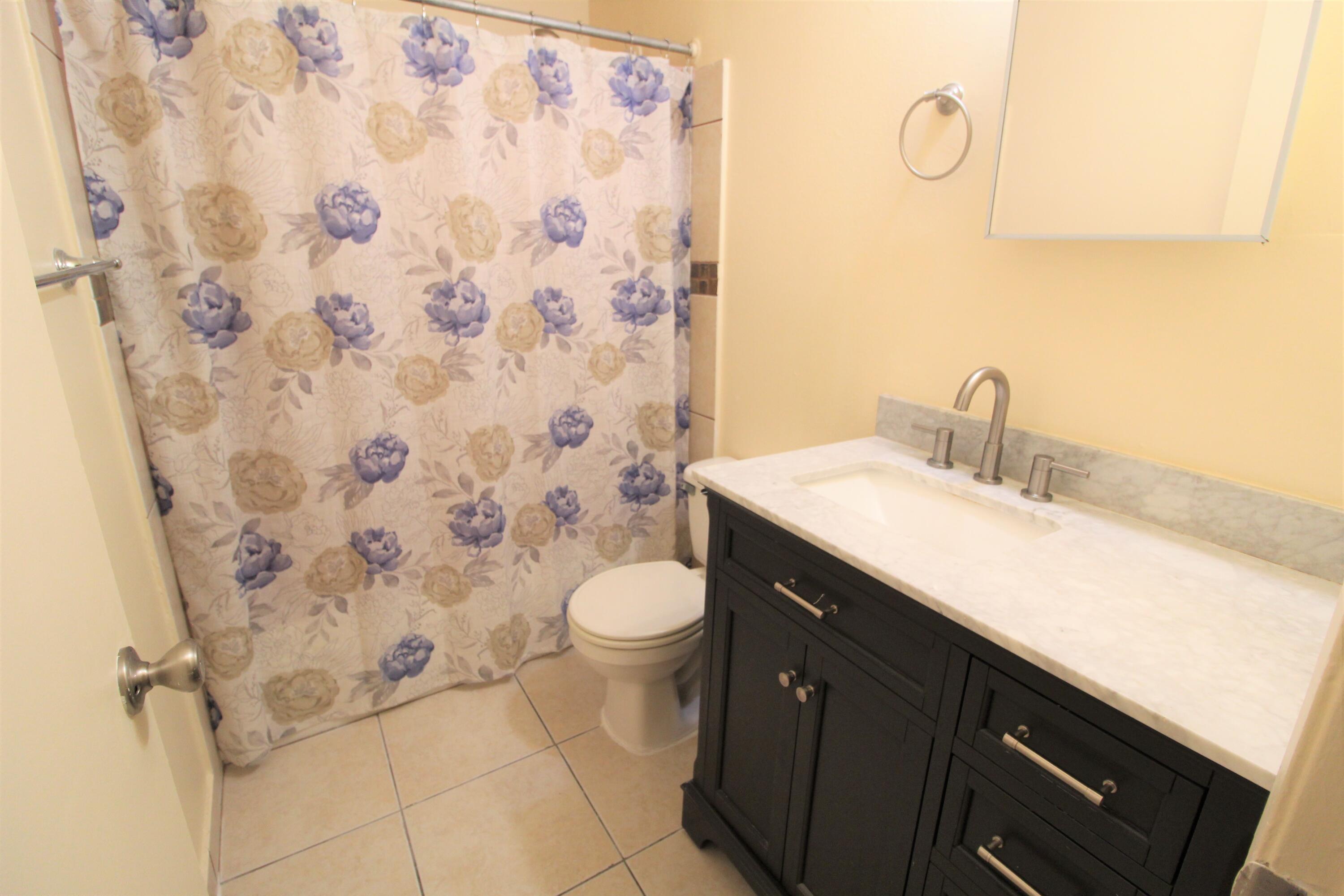 Pier One Unit C121 - Residential