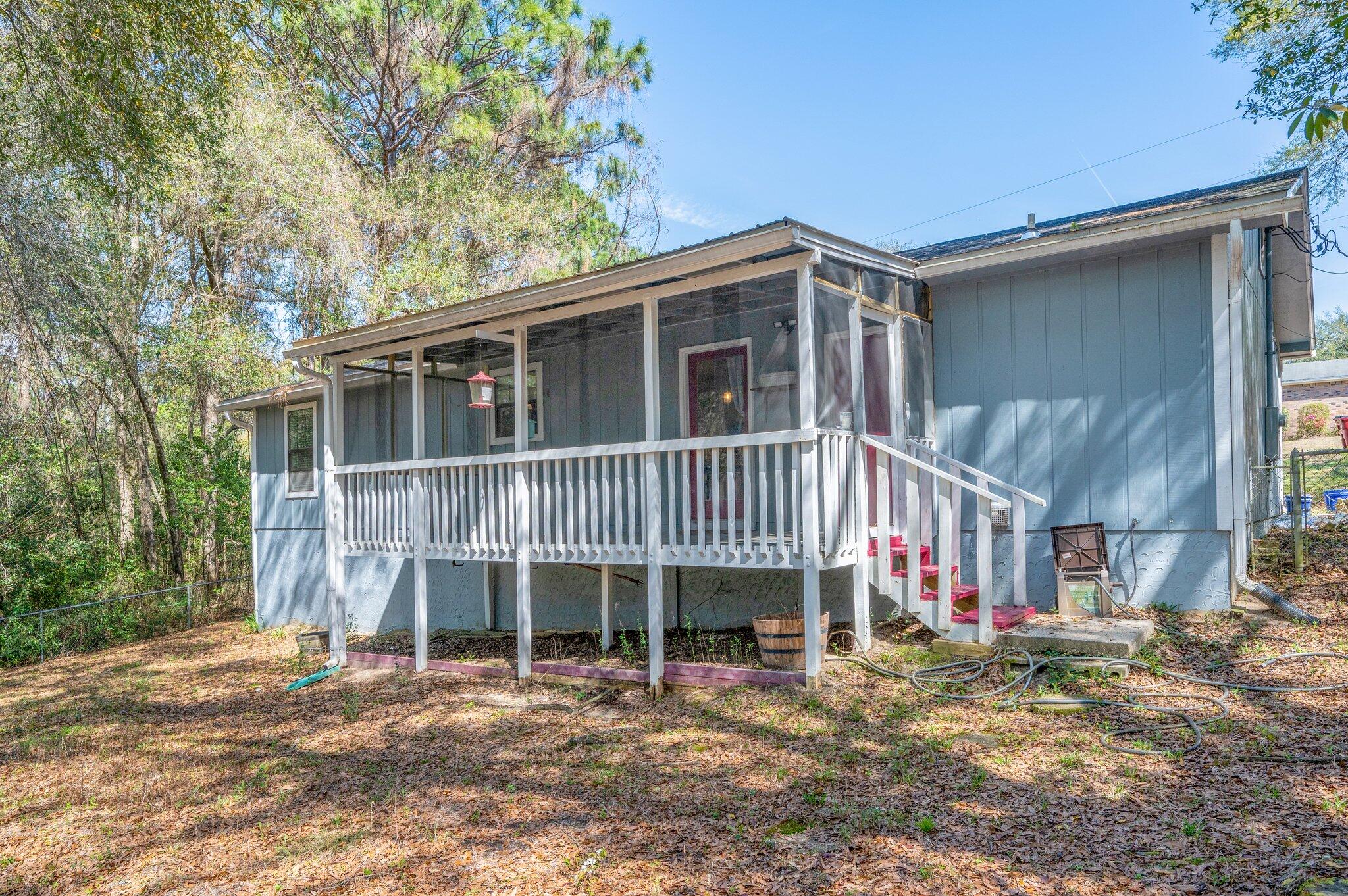 MC LAUGHLIN & HARRIS S/D - Residential Lease