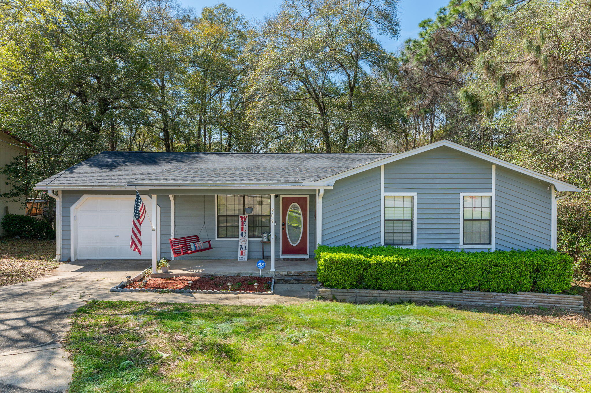 MC LAUGHLIN & HARRIS S/D - Residential Lease