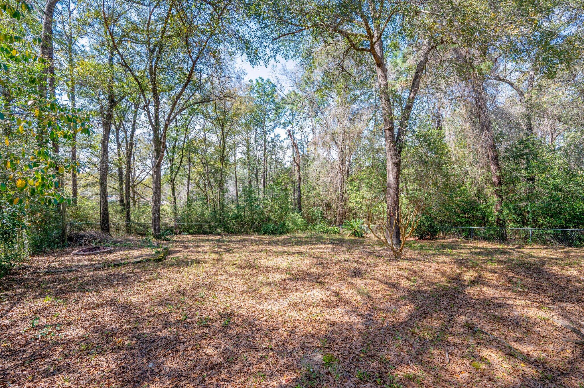 MC LAUGHLIN & HARRIS S/D - Residential Lease