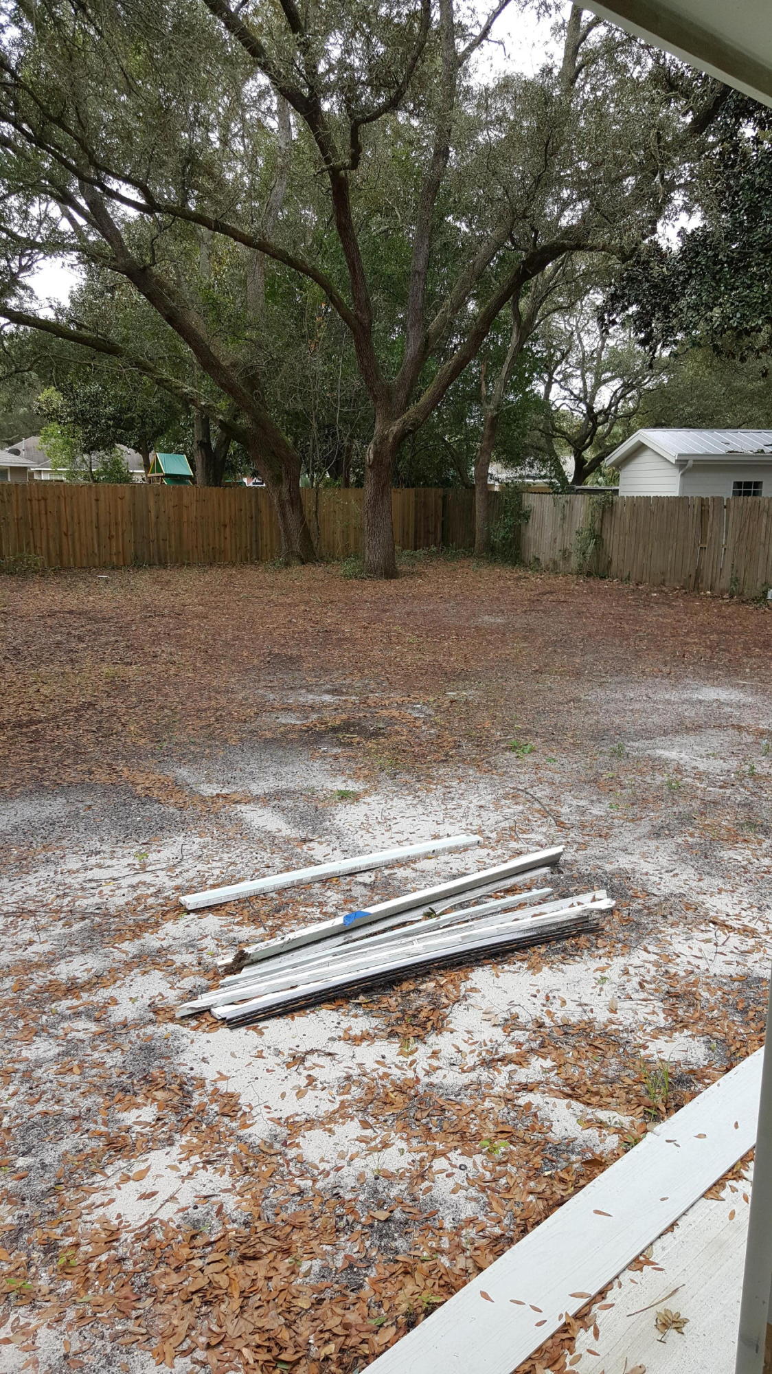 ELLIOTTS POINT - Residential Lease