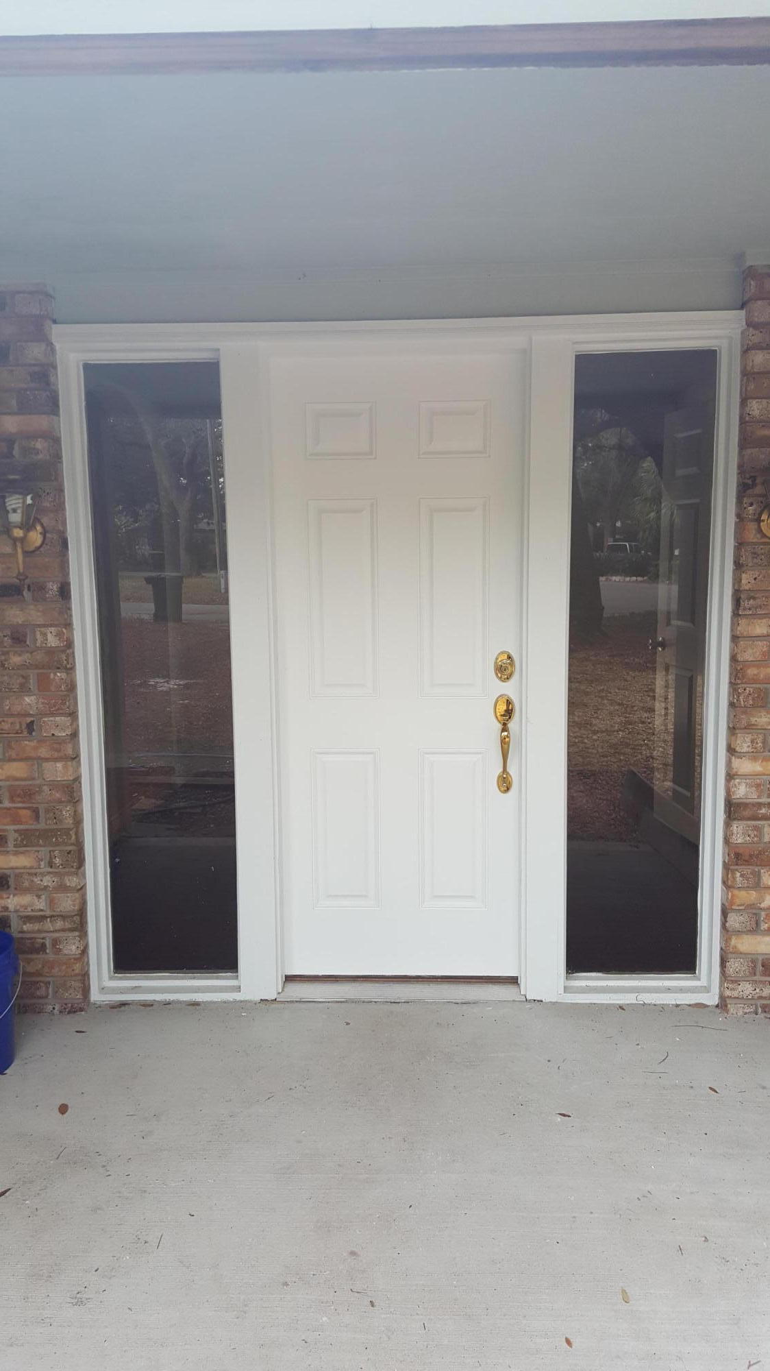 ELLIOTTS POINT - Residential Lease