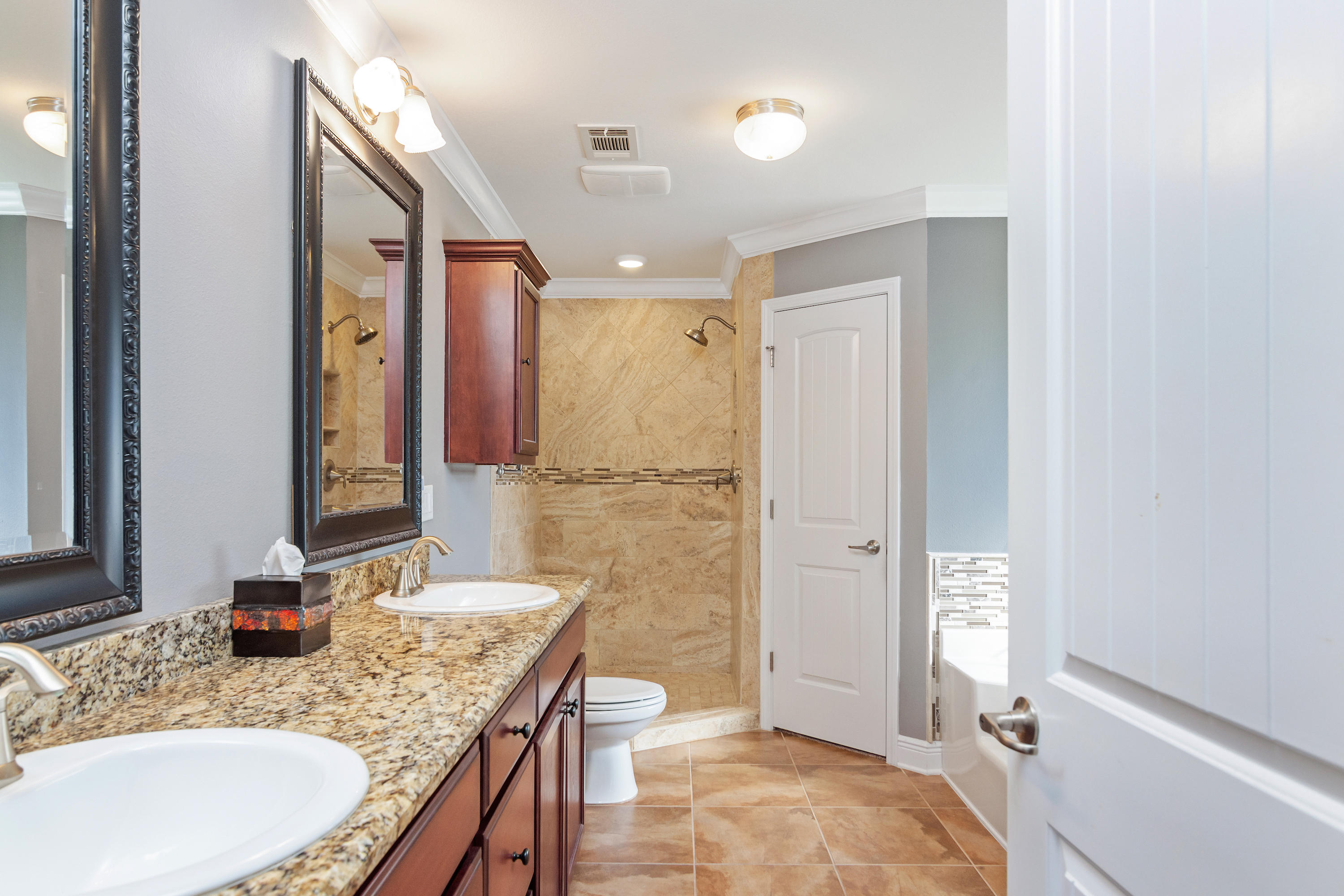 SUMMERSET ESTATES - Residential