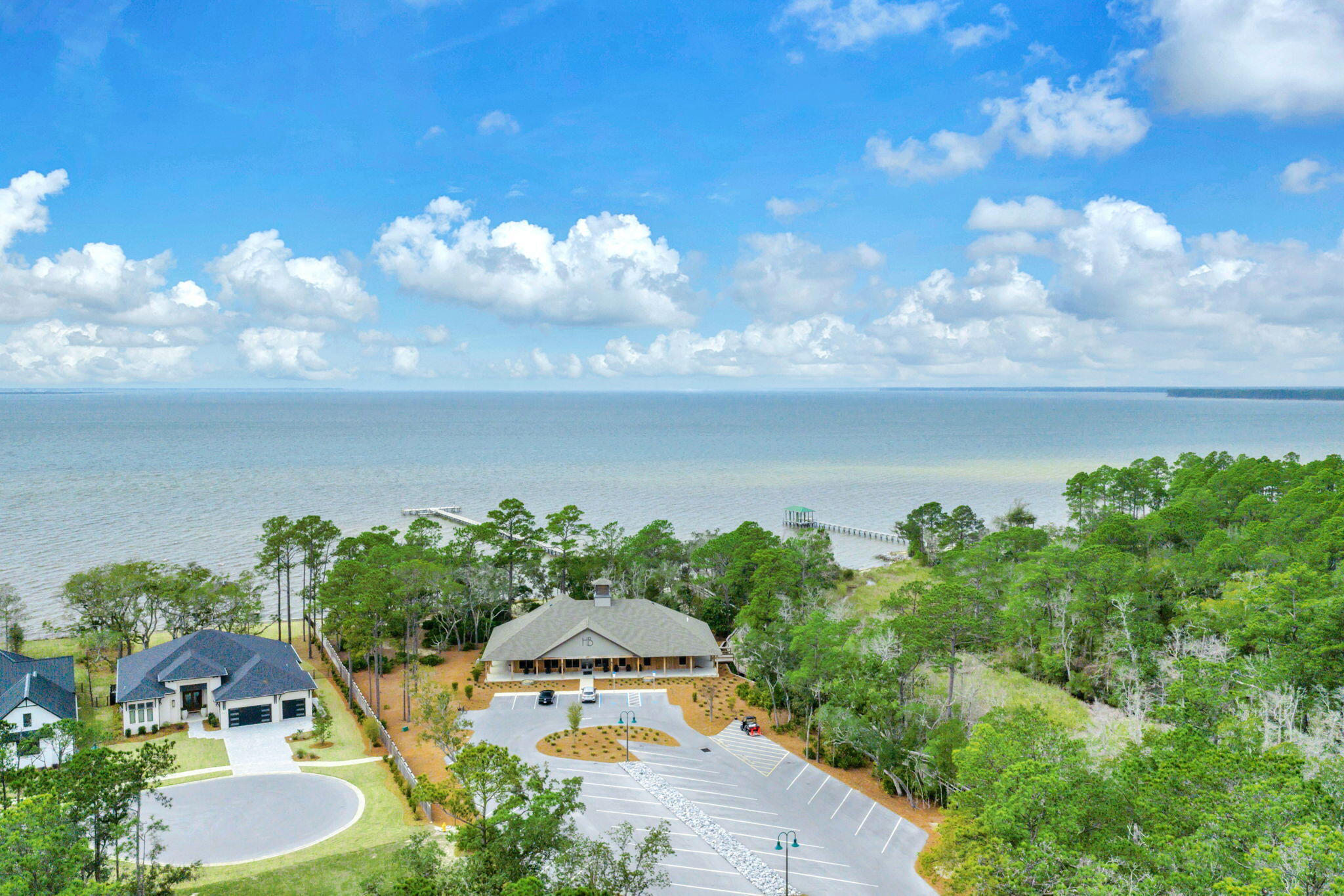 HAMMOCK BAY - Residential