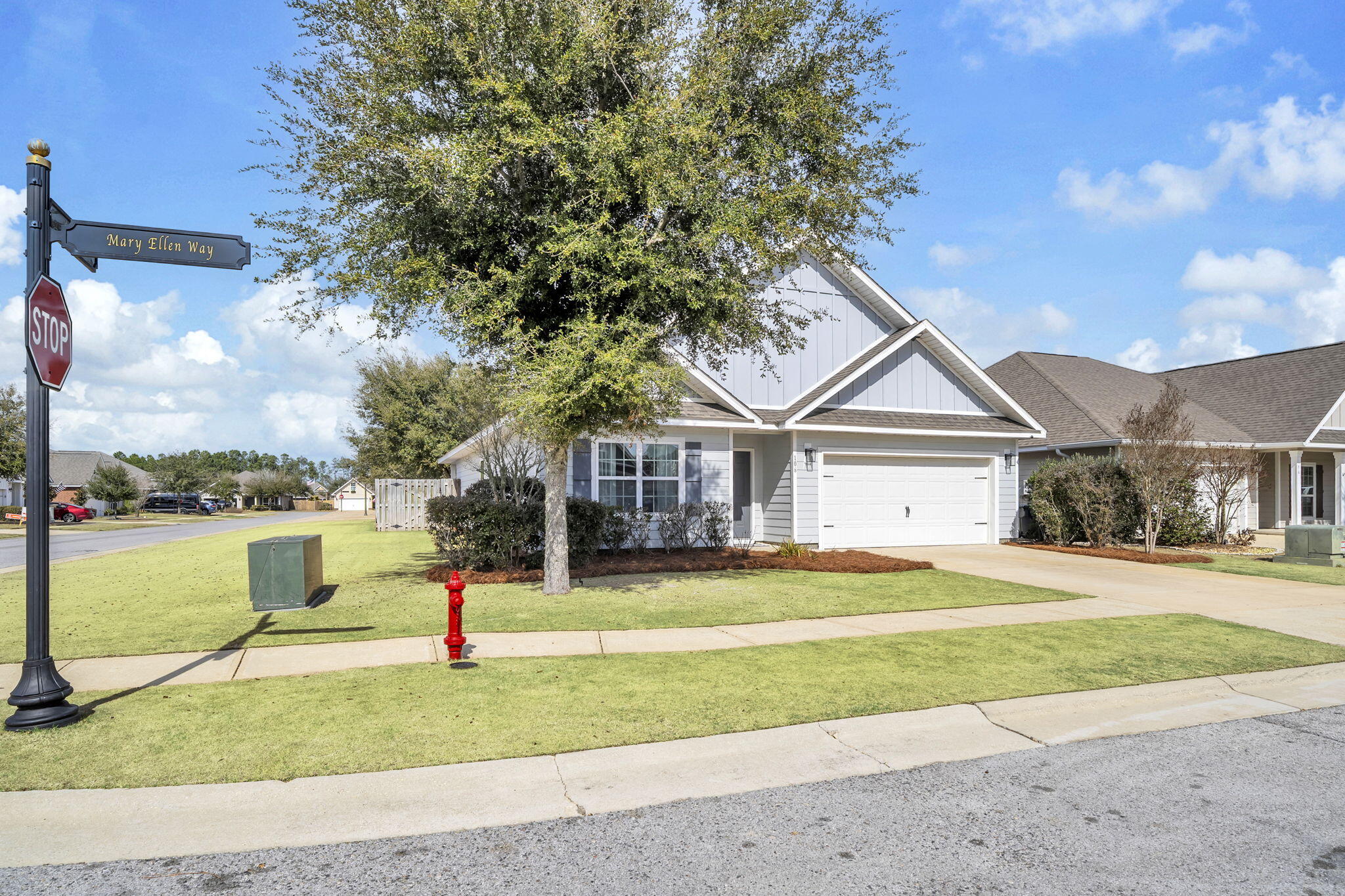 HAMMOCK BAY - Residential