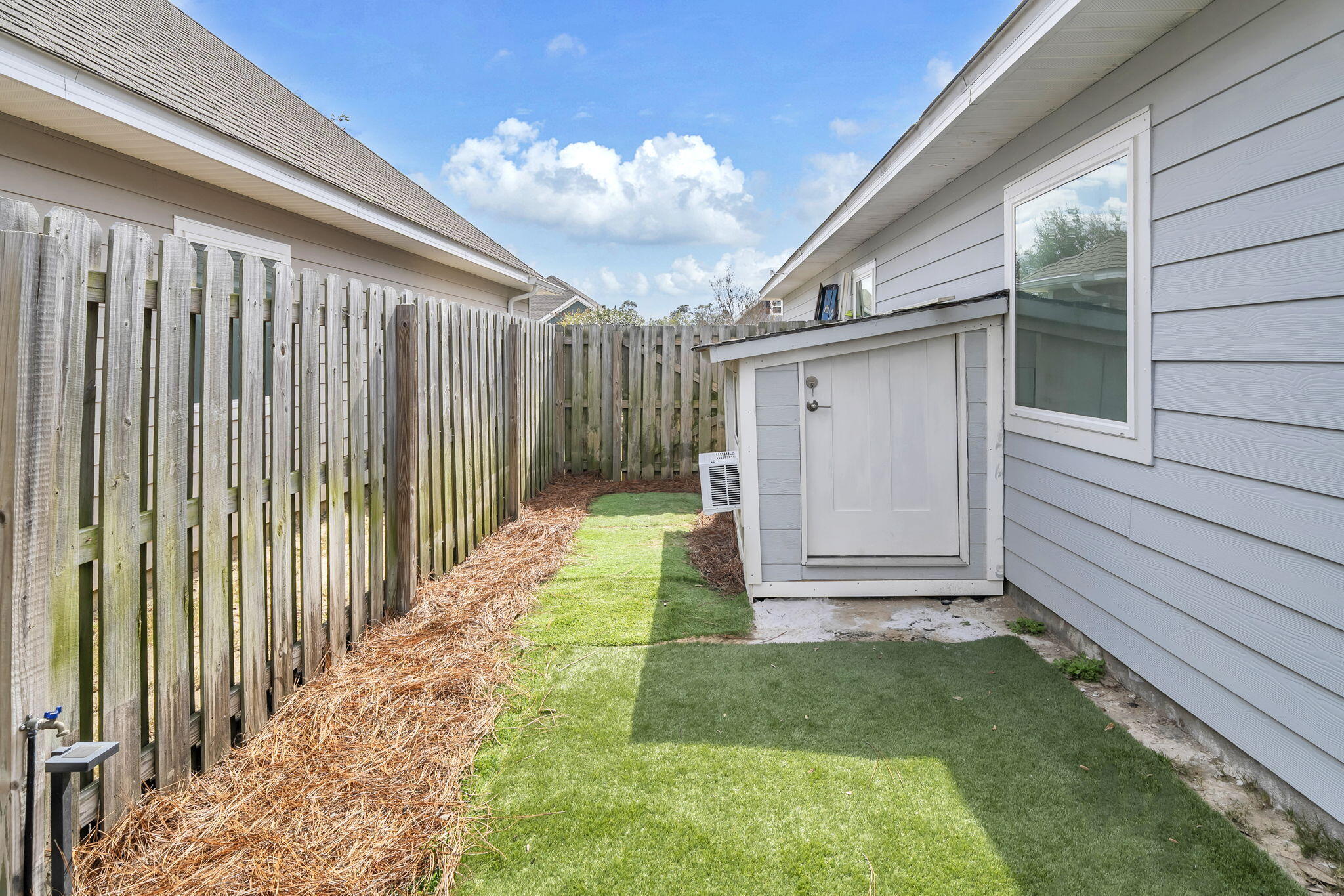 HAMMOCK BAY - Residential