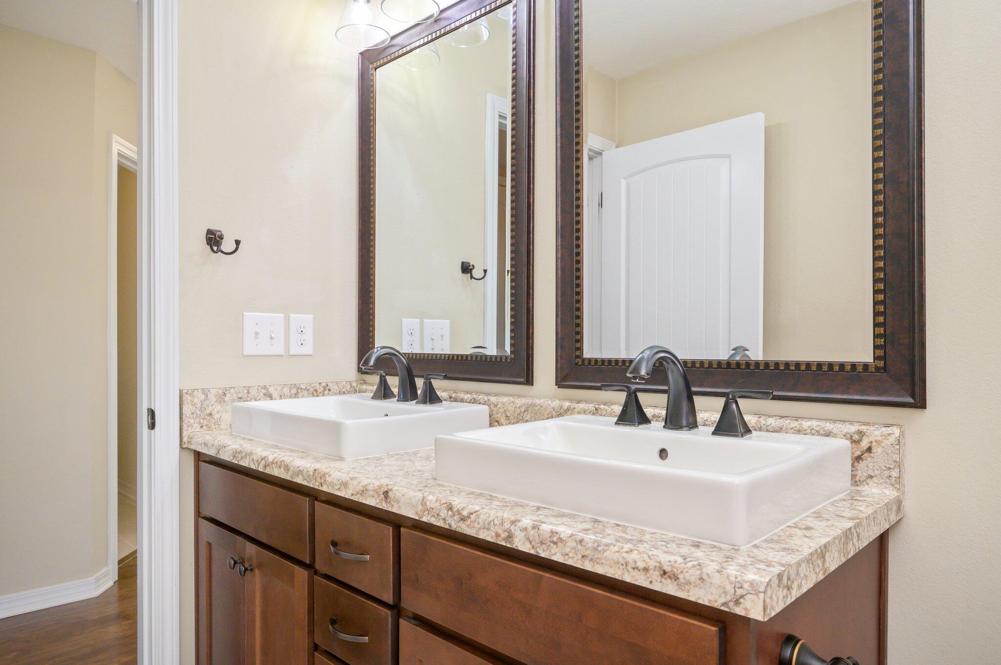 Stillwell Estates - Residential Lease