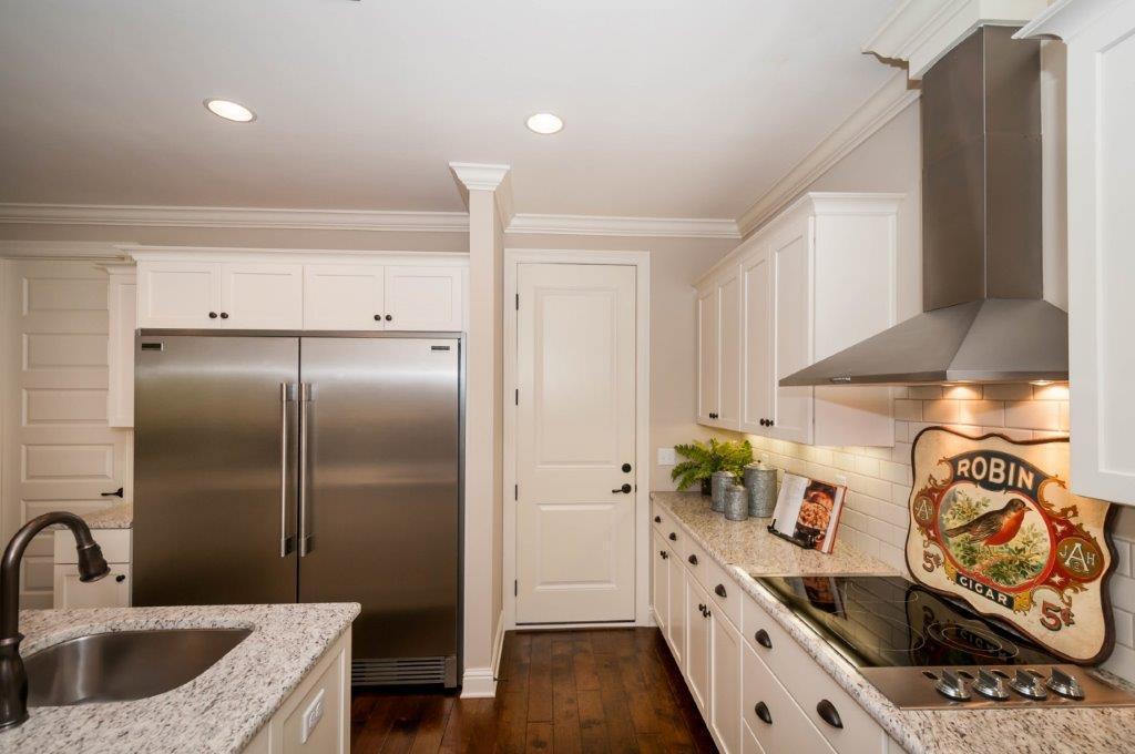 MILL CREEK FARMS - Residential