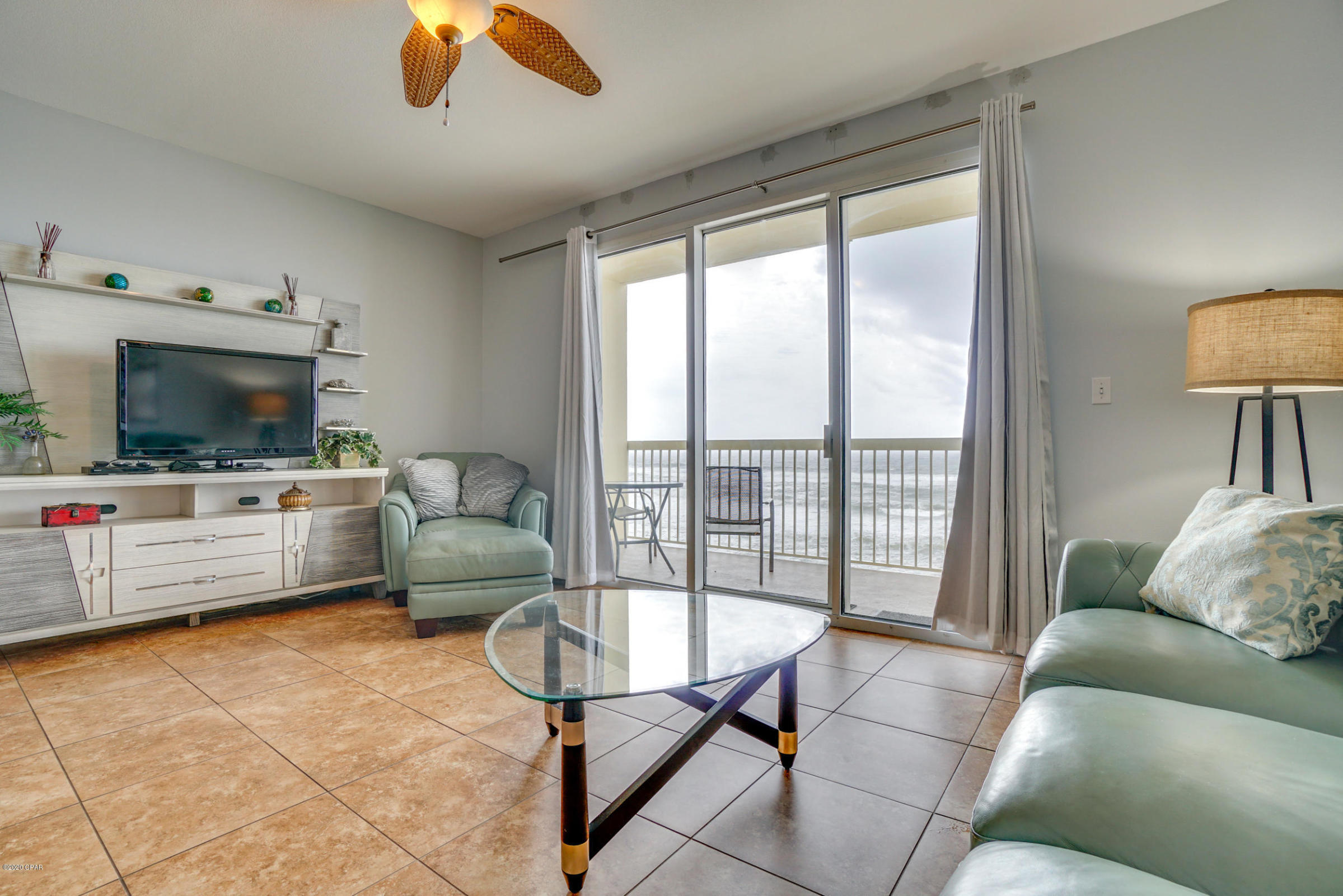 CELADON BEACH - Residential