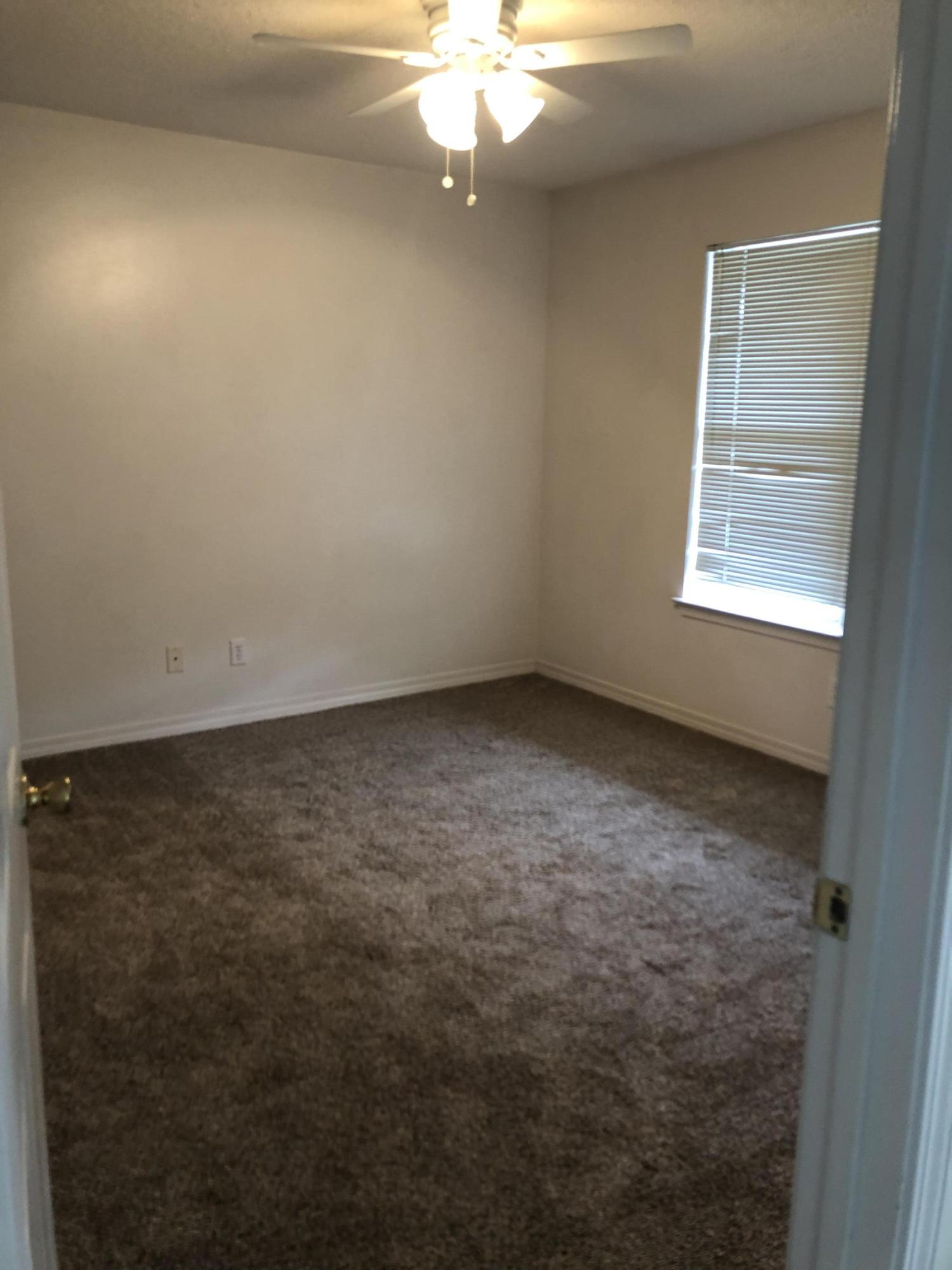 FLOROSA DEL MAR - Residential Lease