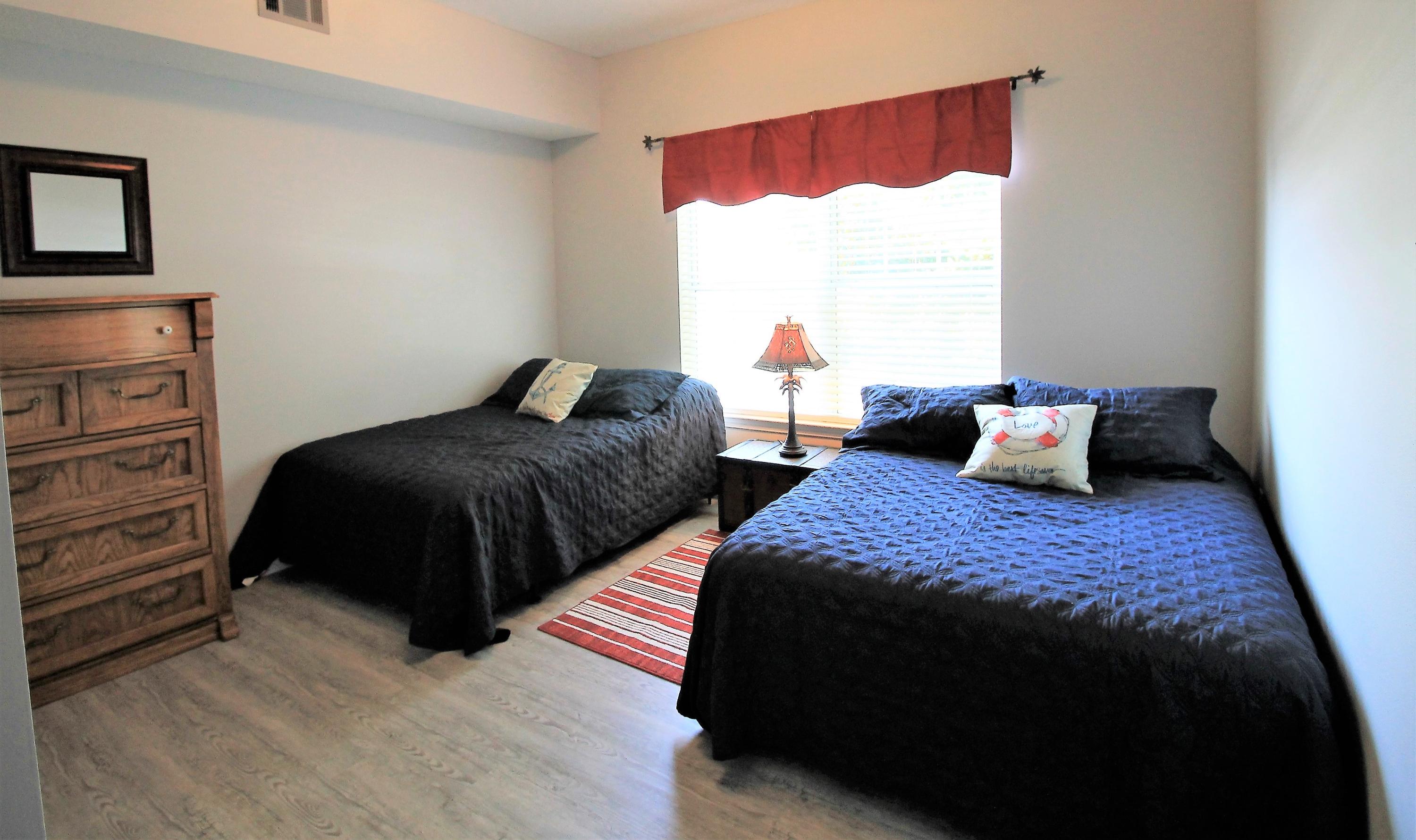 THE OAKS - Residential Lease