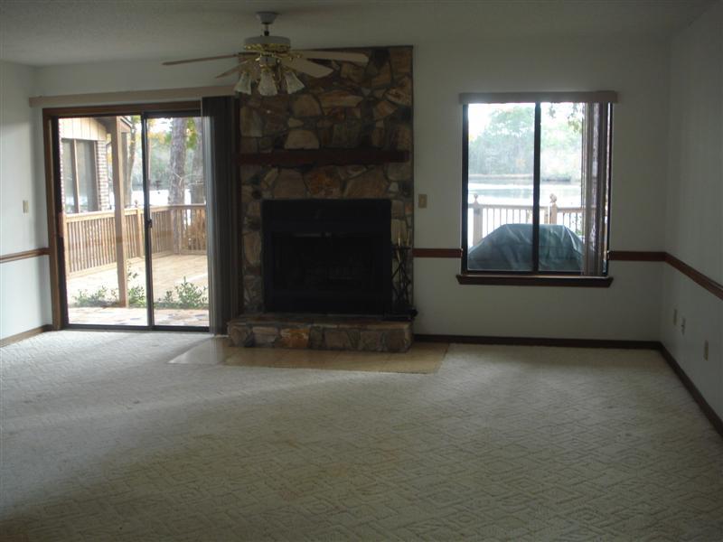 HIDDEN COVE T/H - Residential Lease
