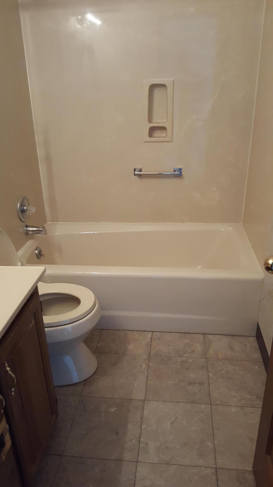 HIDDEN COVE T/H - Residential Lease