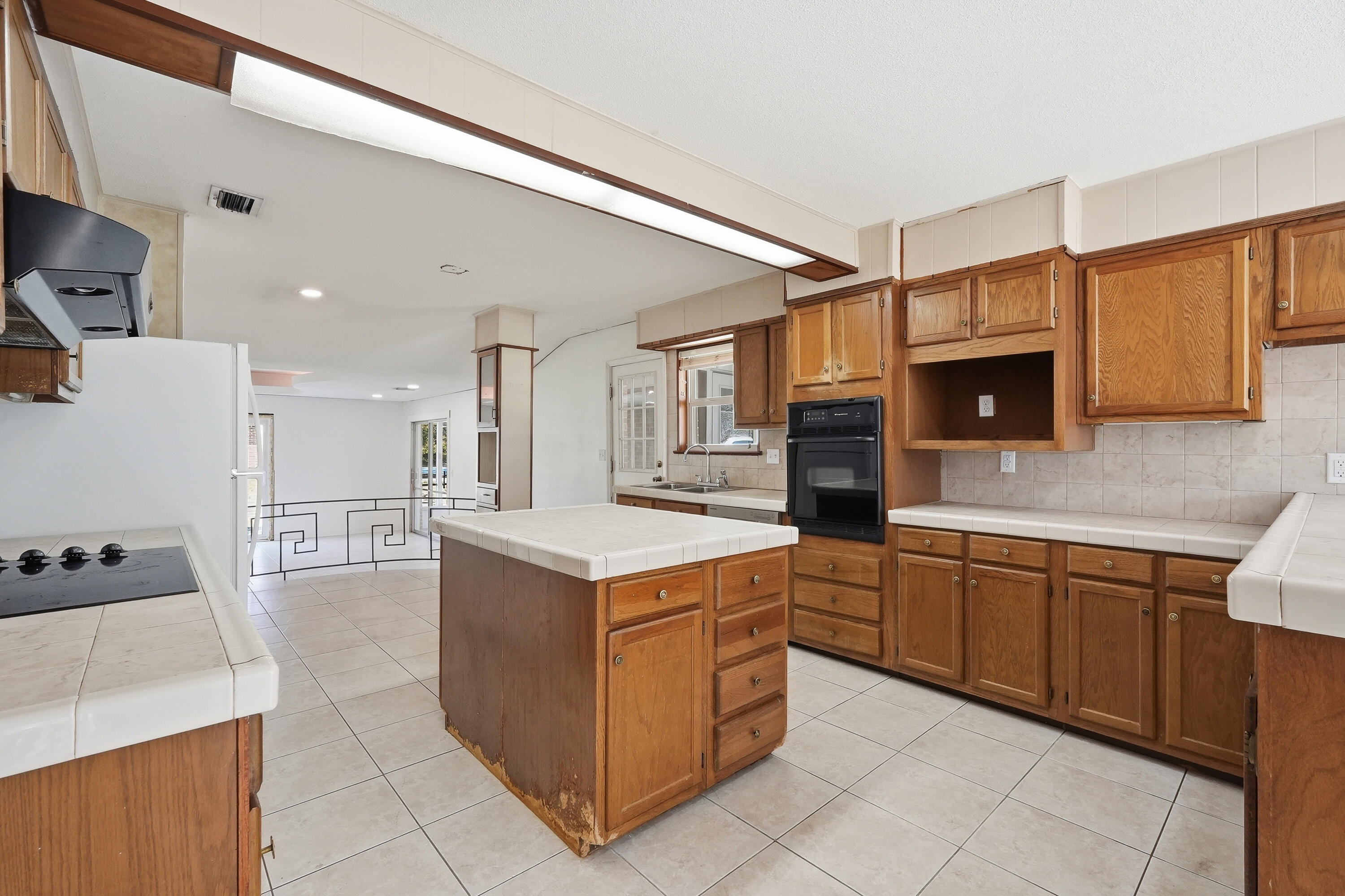 Poquito Bayou - Residential