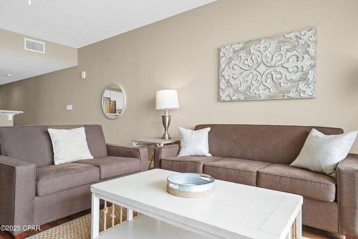 MAJESTIC BEACH TOWERS II - Residential