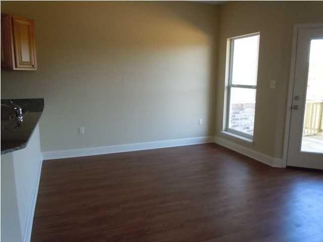 ARBOR LAKE - Residential Lease