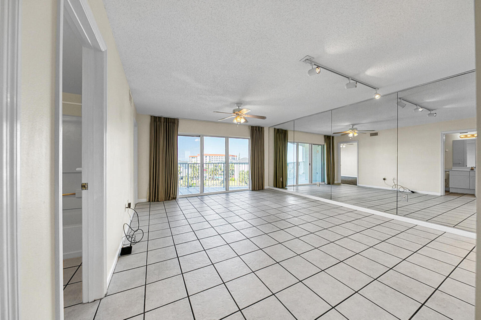 SEACREST CONDOMINIUMS - Residential