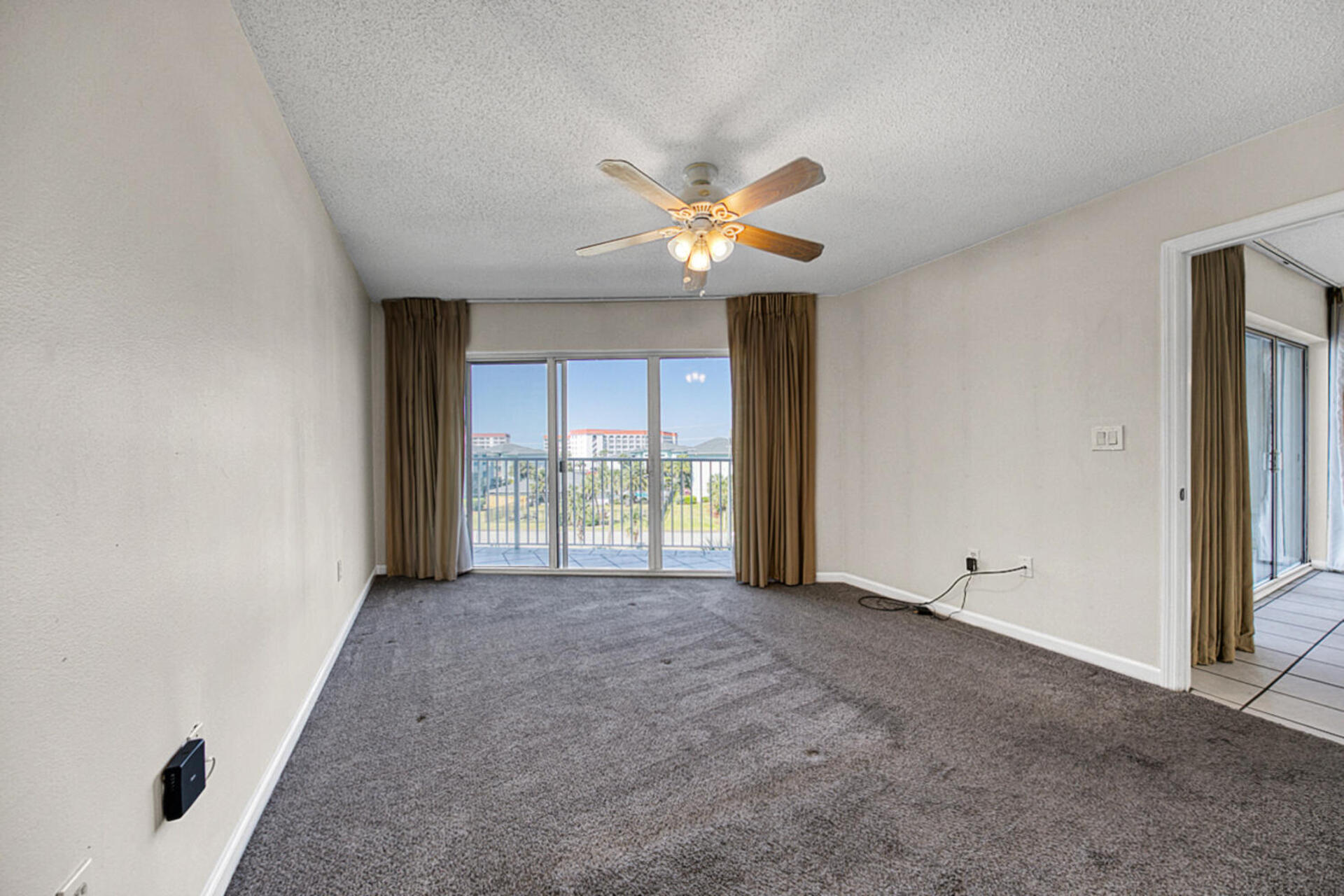 SEACREST CONDOMINIUMS - Residential