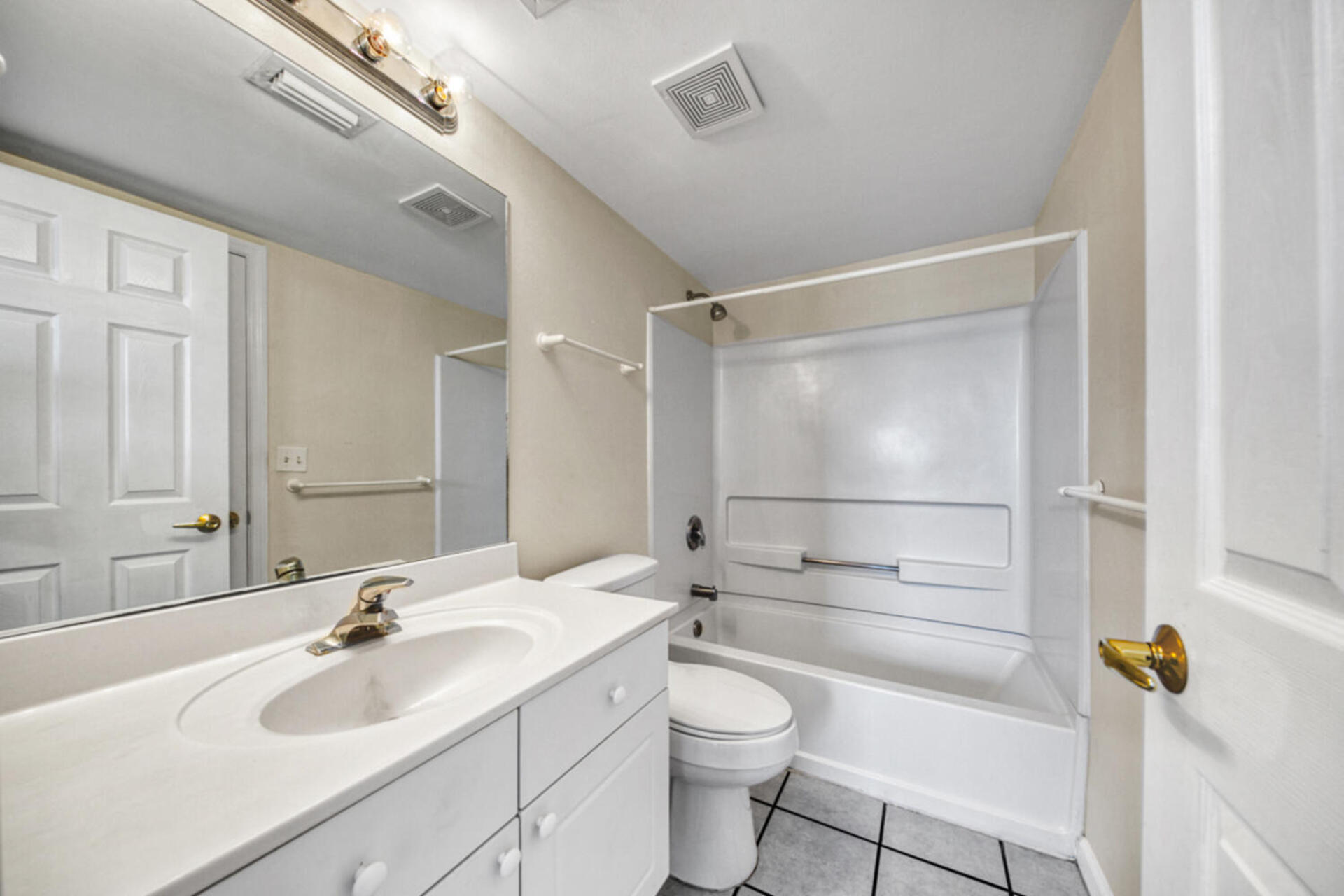 SEACREST CONDOMINIUMS - Residential