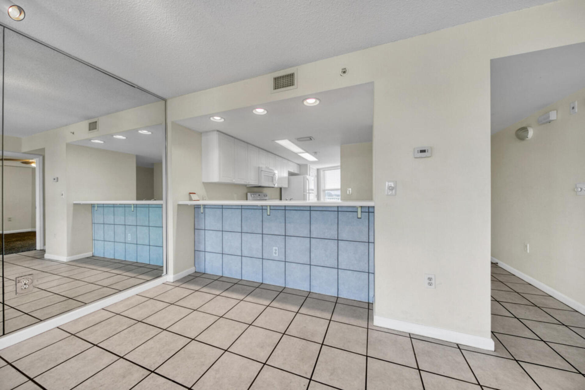 SEACREST CONDOMINIUMS - Residential