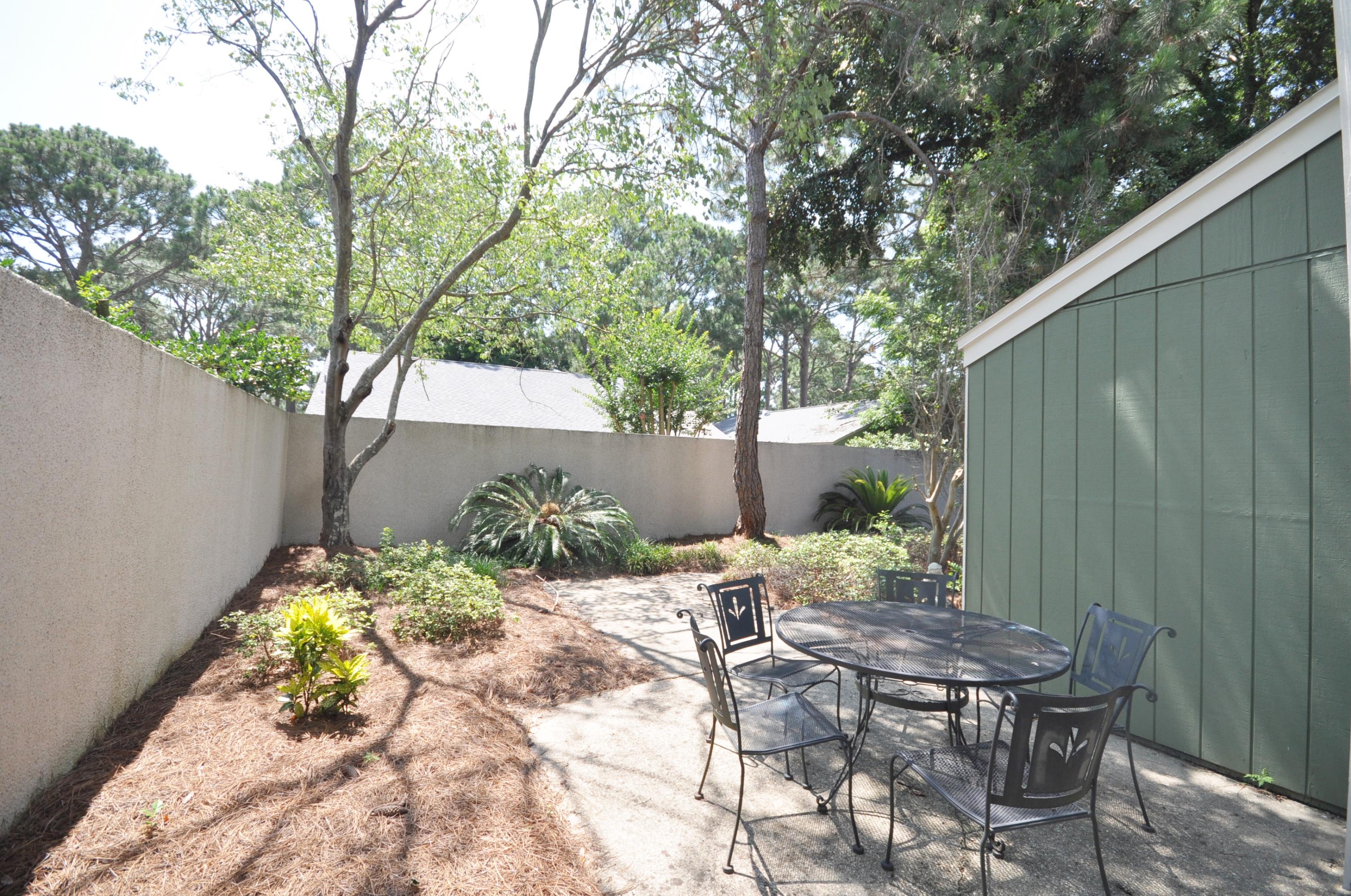 LINKSIDE VILLAGE UNIT 1 - Residential Lease