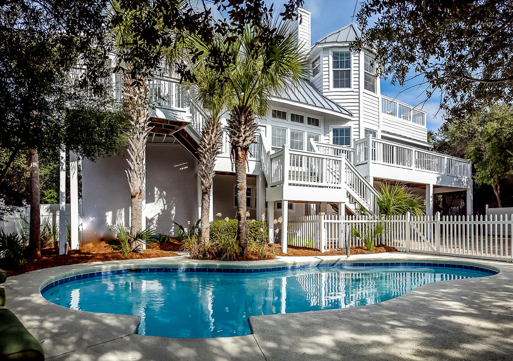 CAMP CREEK LAKE - Residential