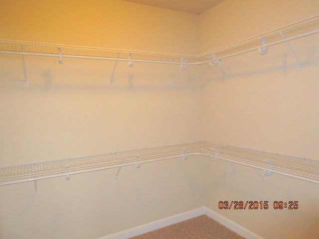 DUGGAN POND ESTATES - Residential Lease