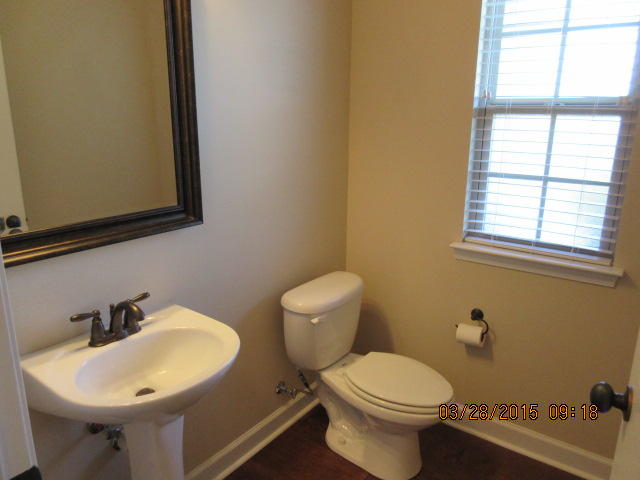DUGGAN POND ESTATES - Residential Lease