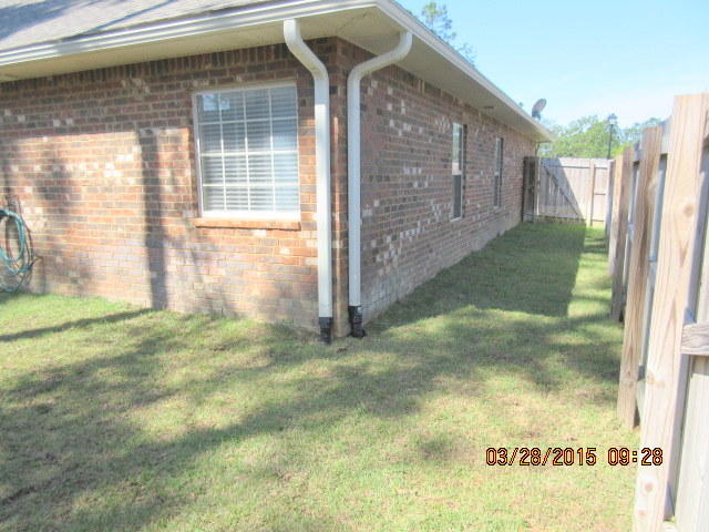 DUGGAN POND ESTATES - Residential Lease