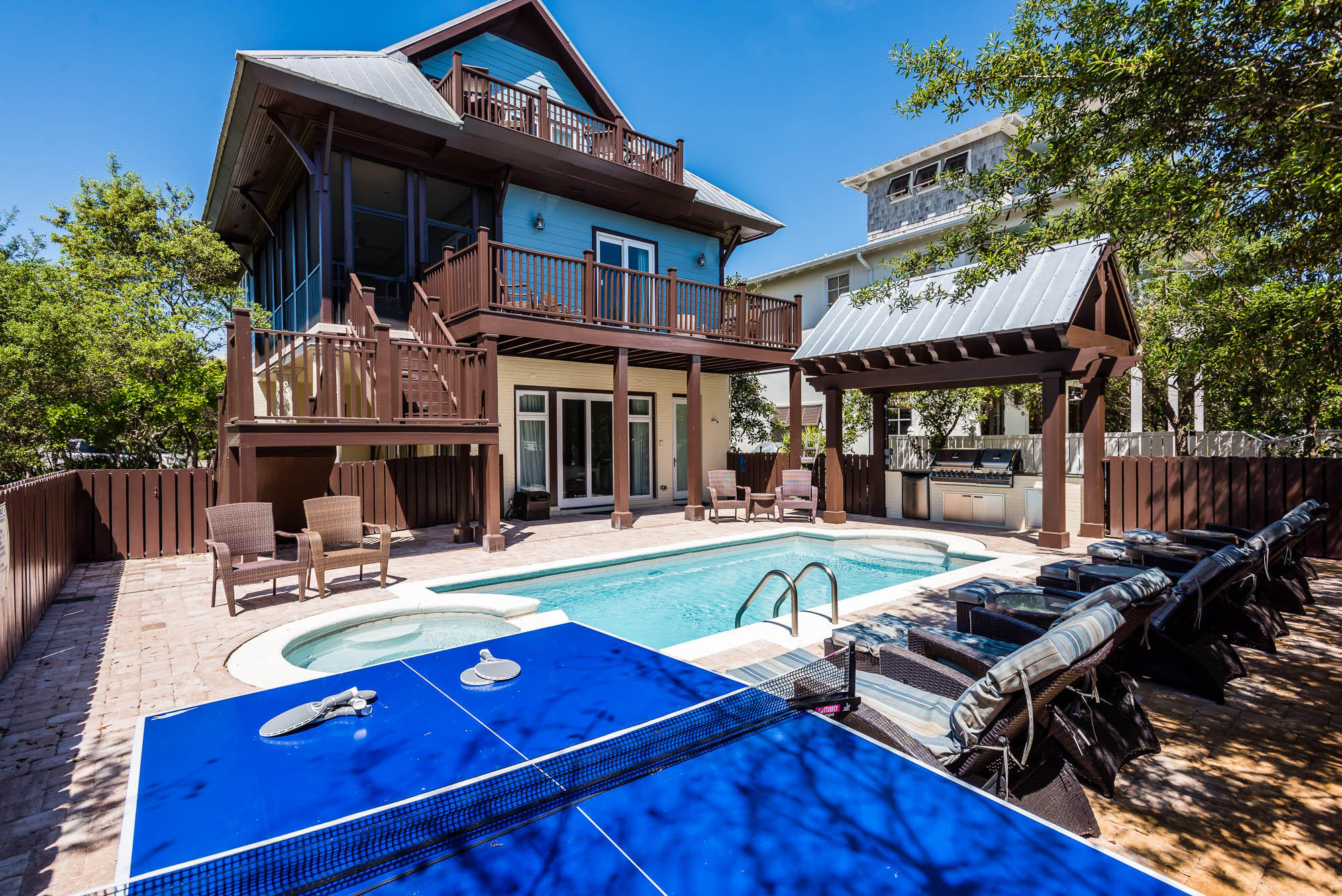 SEANEST - Residential