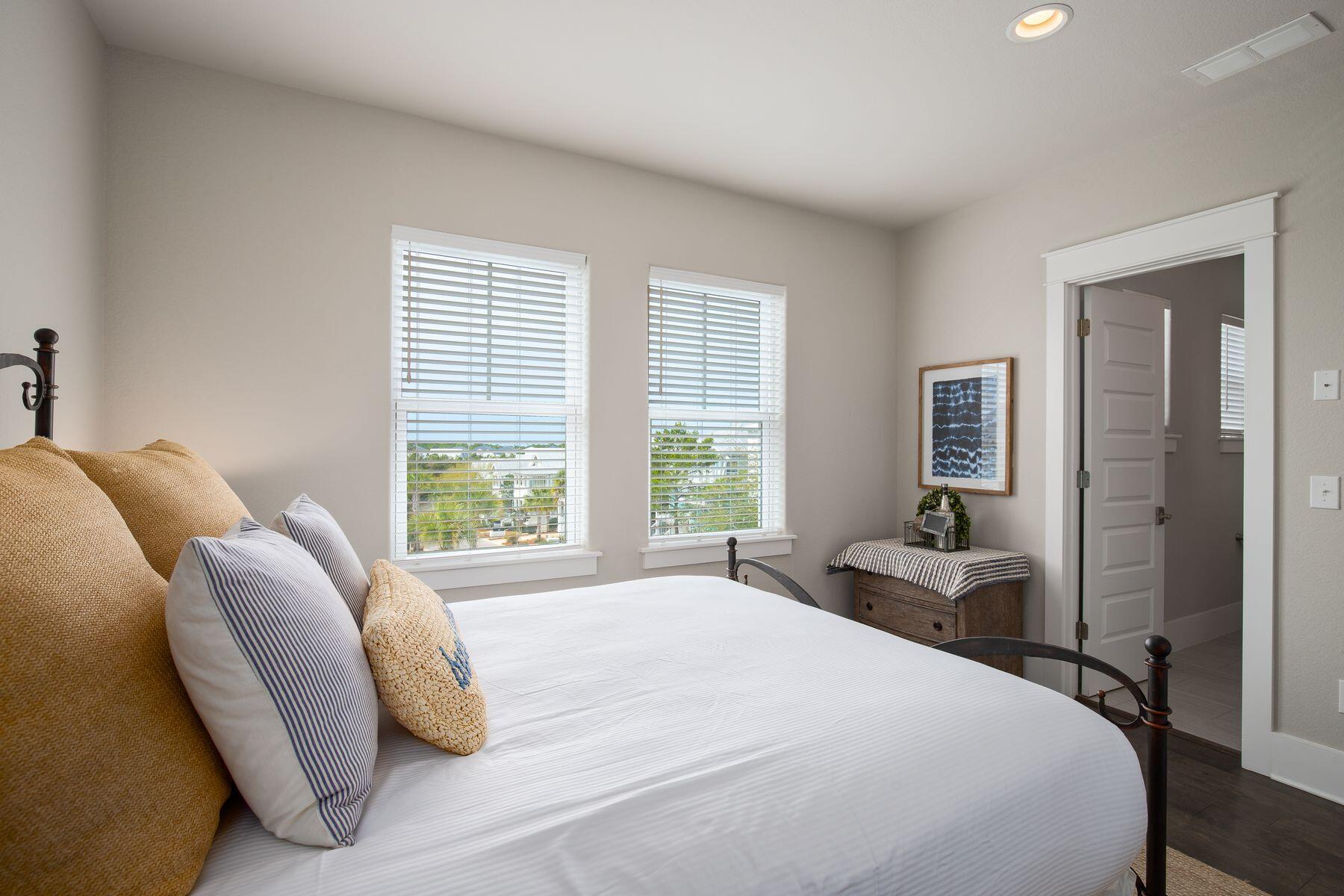HIGHLAND PARKS - Residential