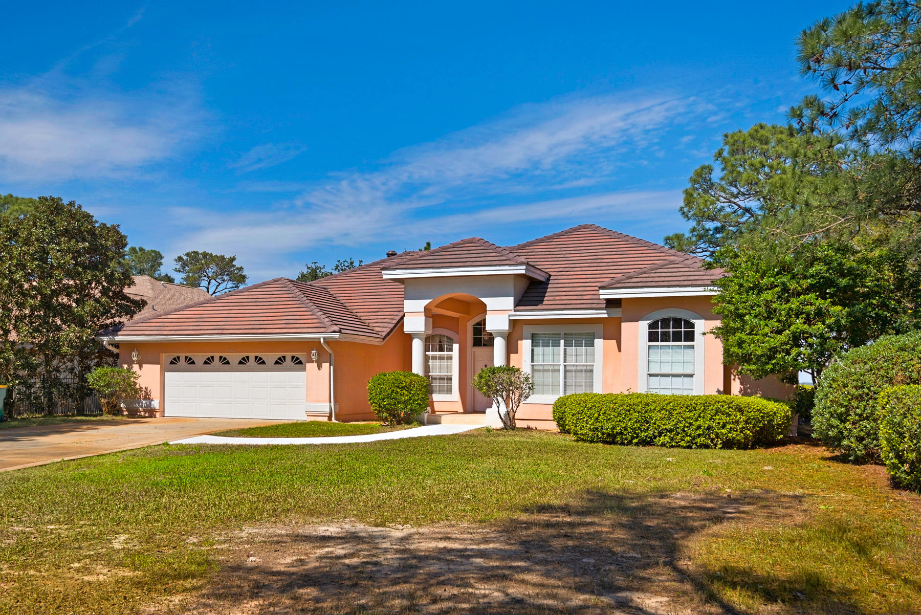 EMERALD BAY WEST - Residential