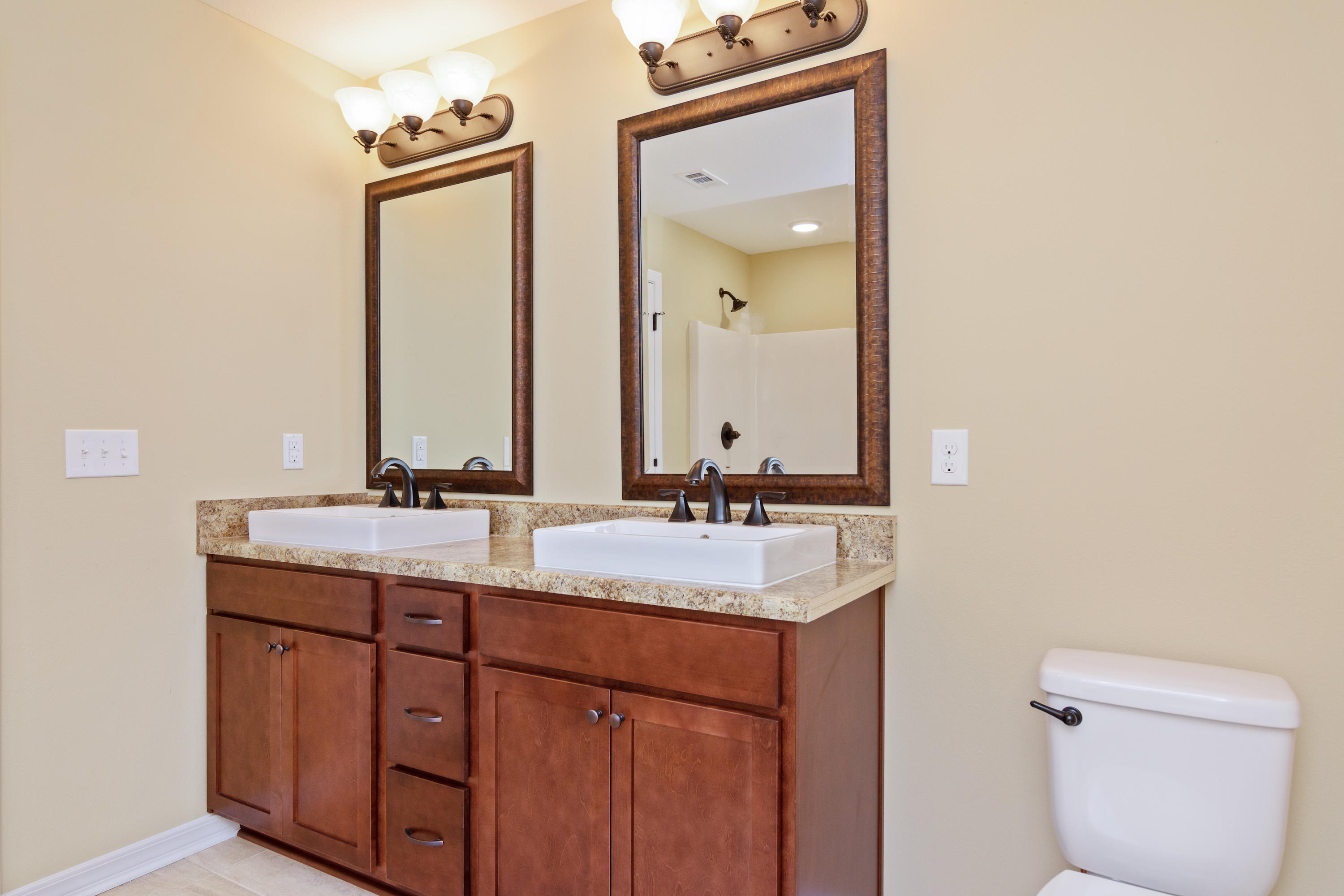 STILLWELL ESTATES - Residential