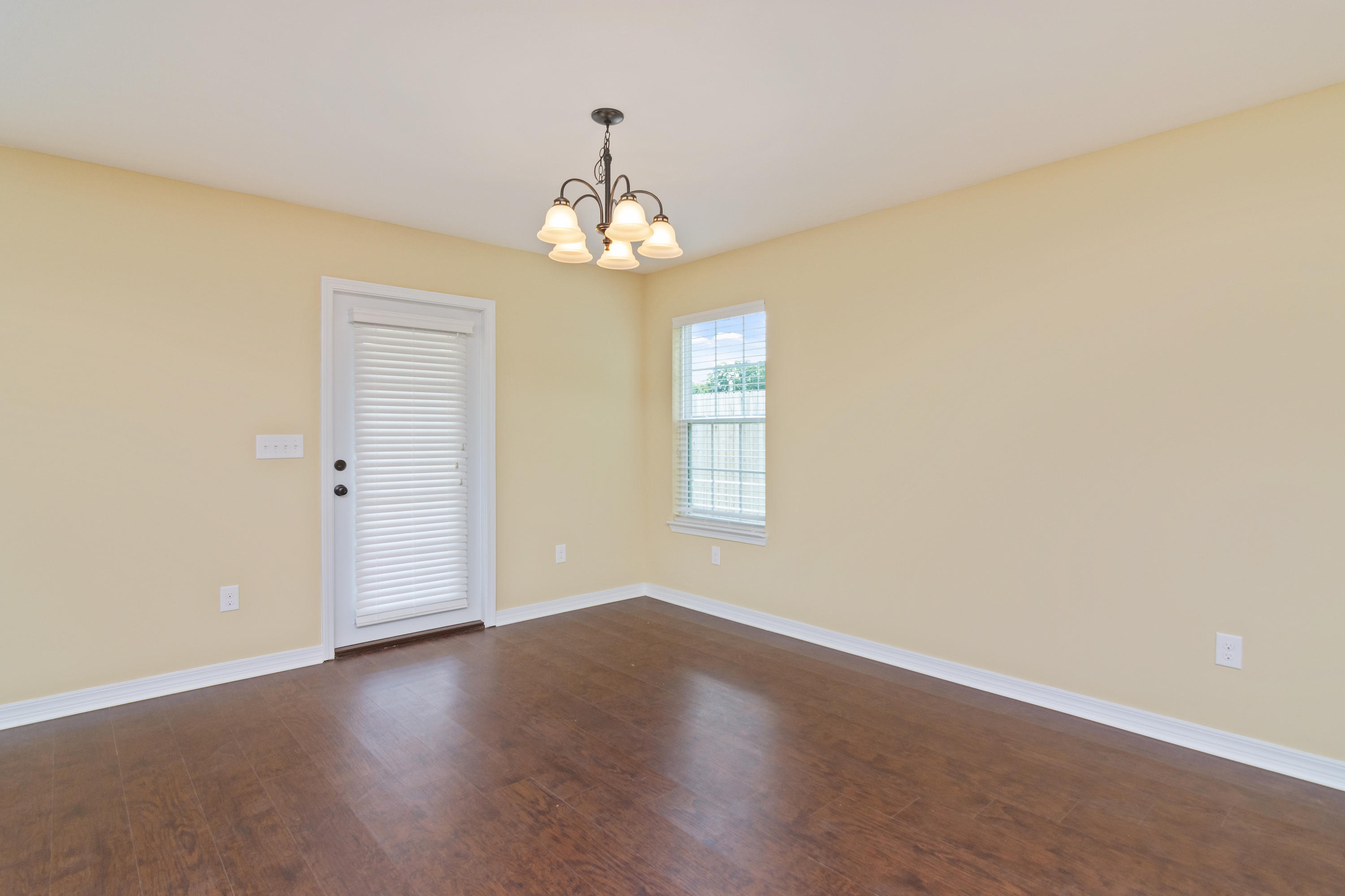 STILLWELL ESTATES - Residential