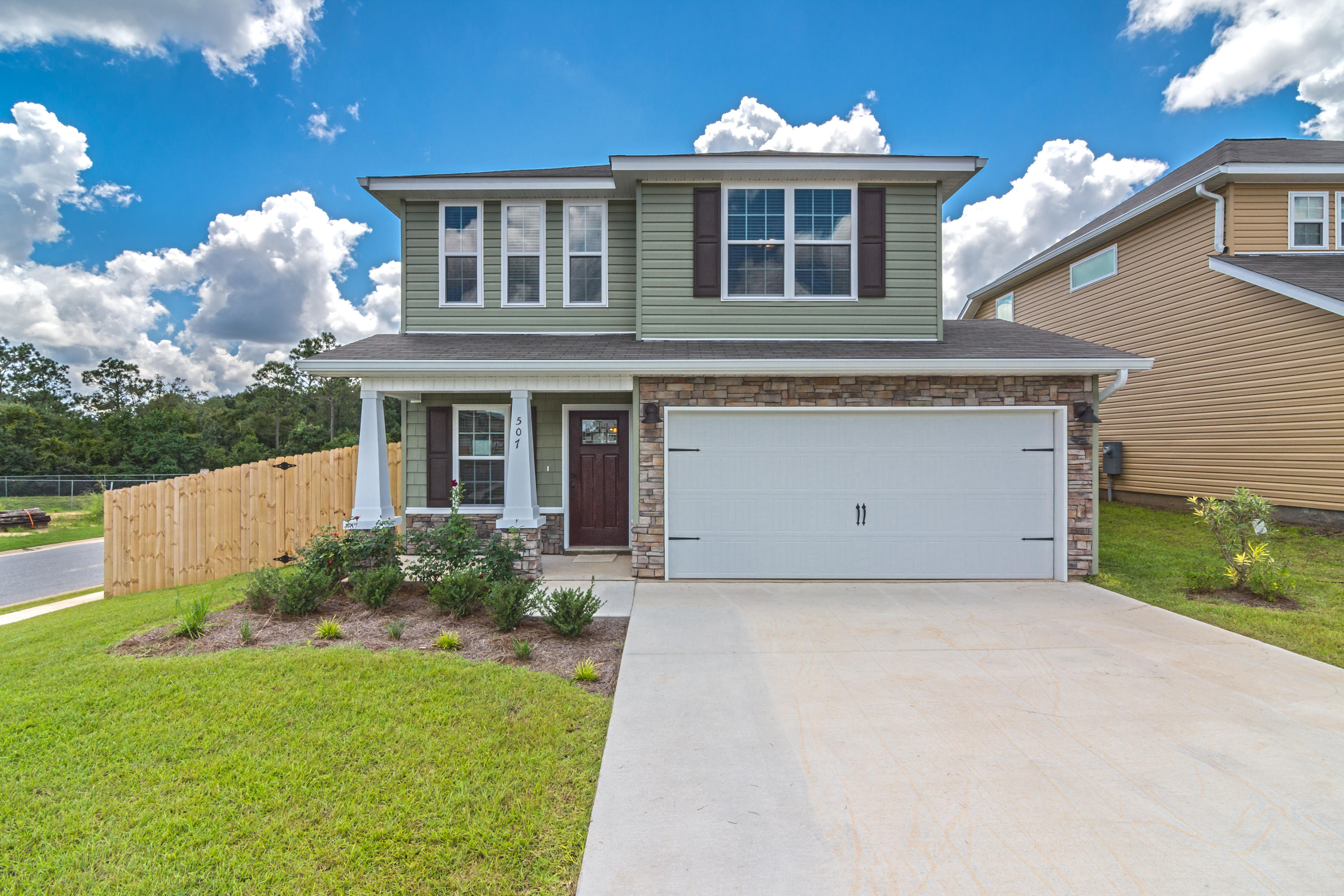 STILLWELL ESTATES - Residential