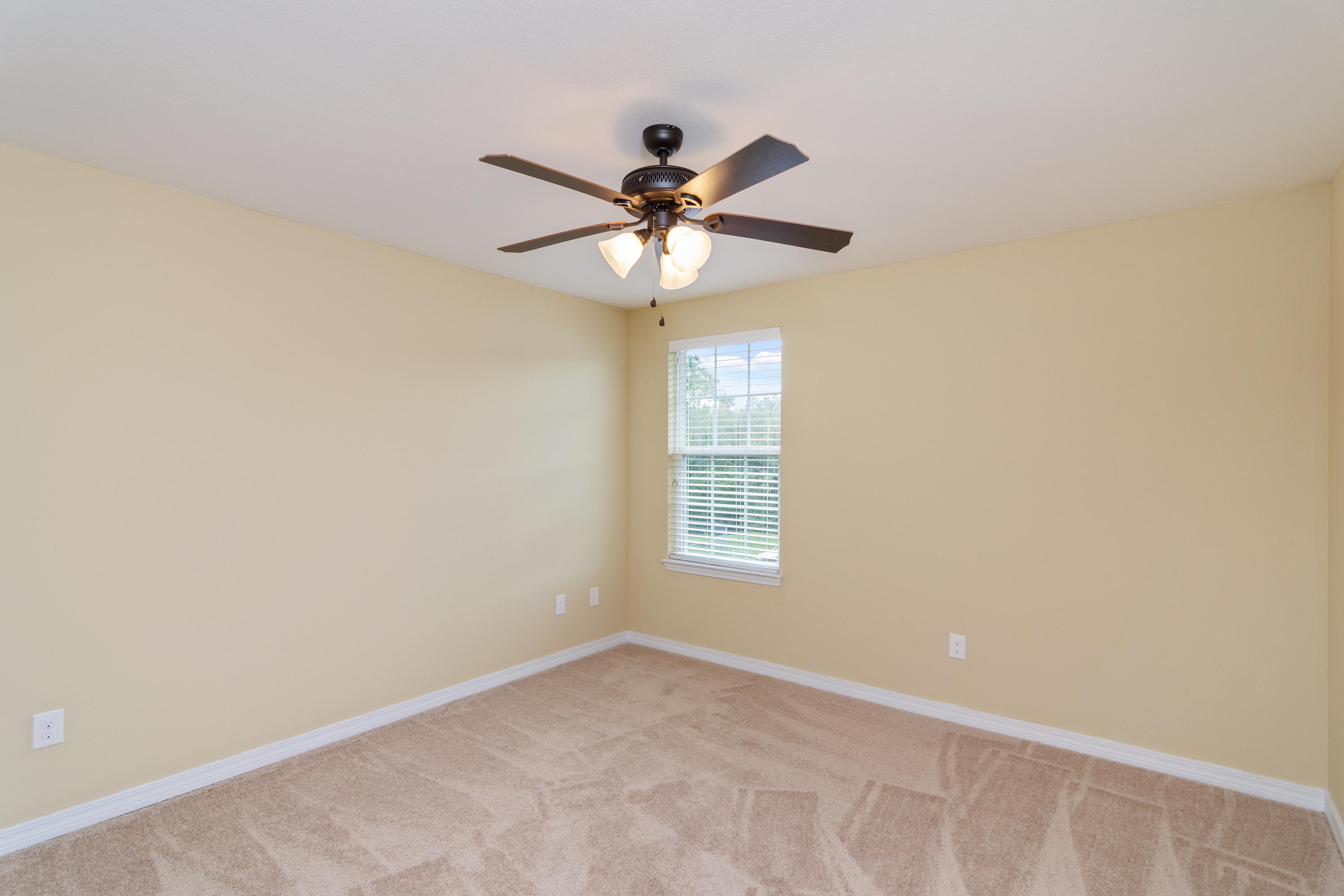 STILLWELL ESTATES - Residential