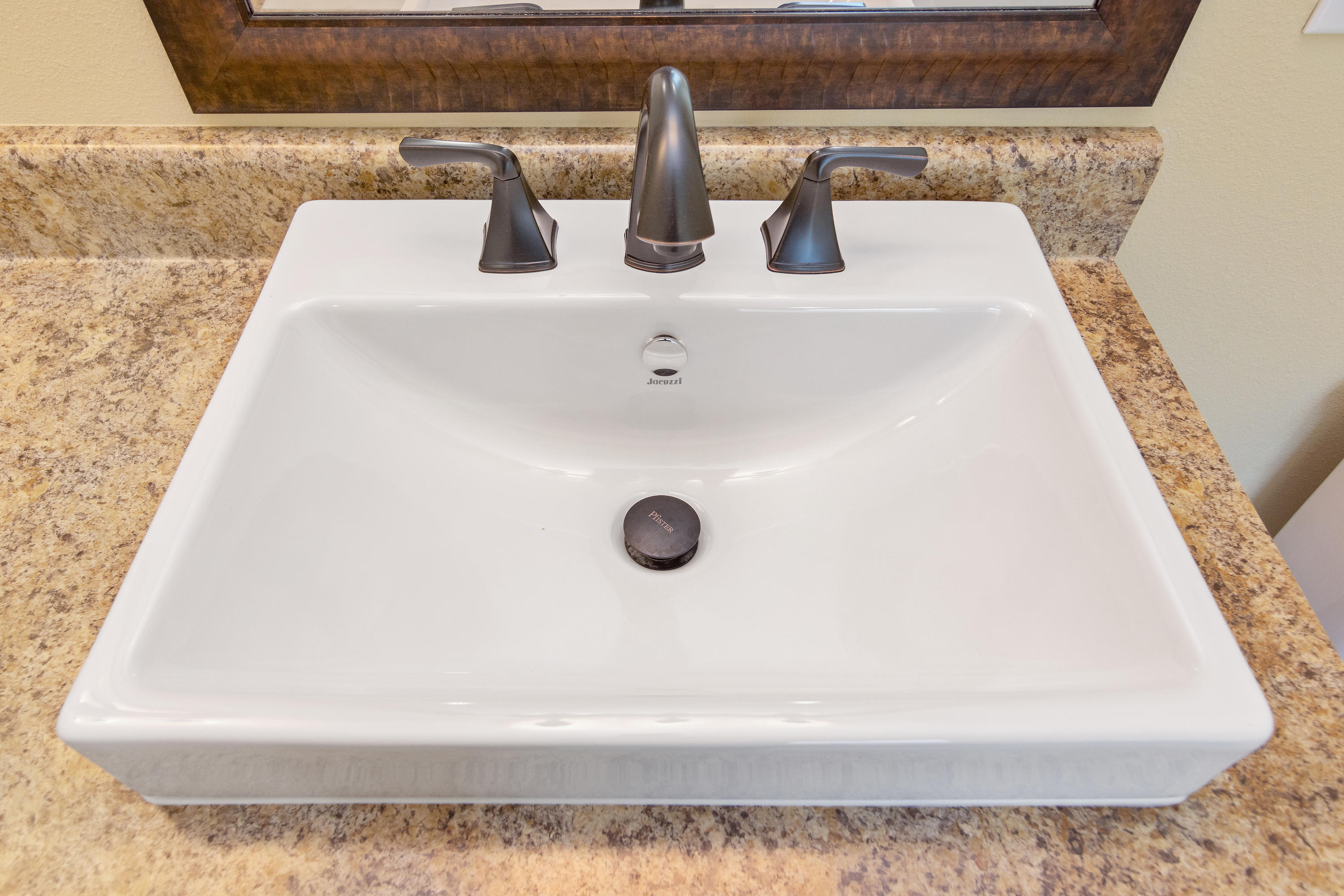 STILLWELL ESTATES - Residential